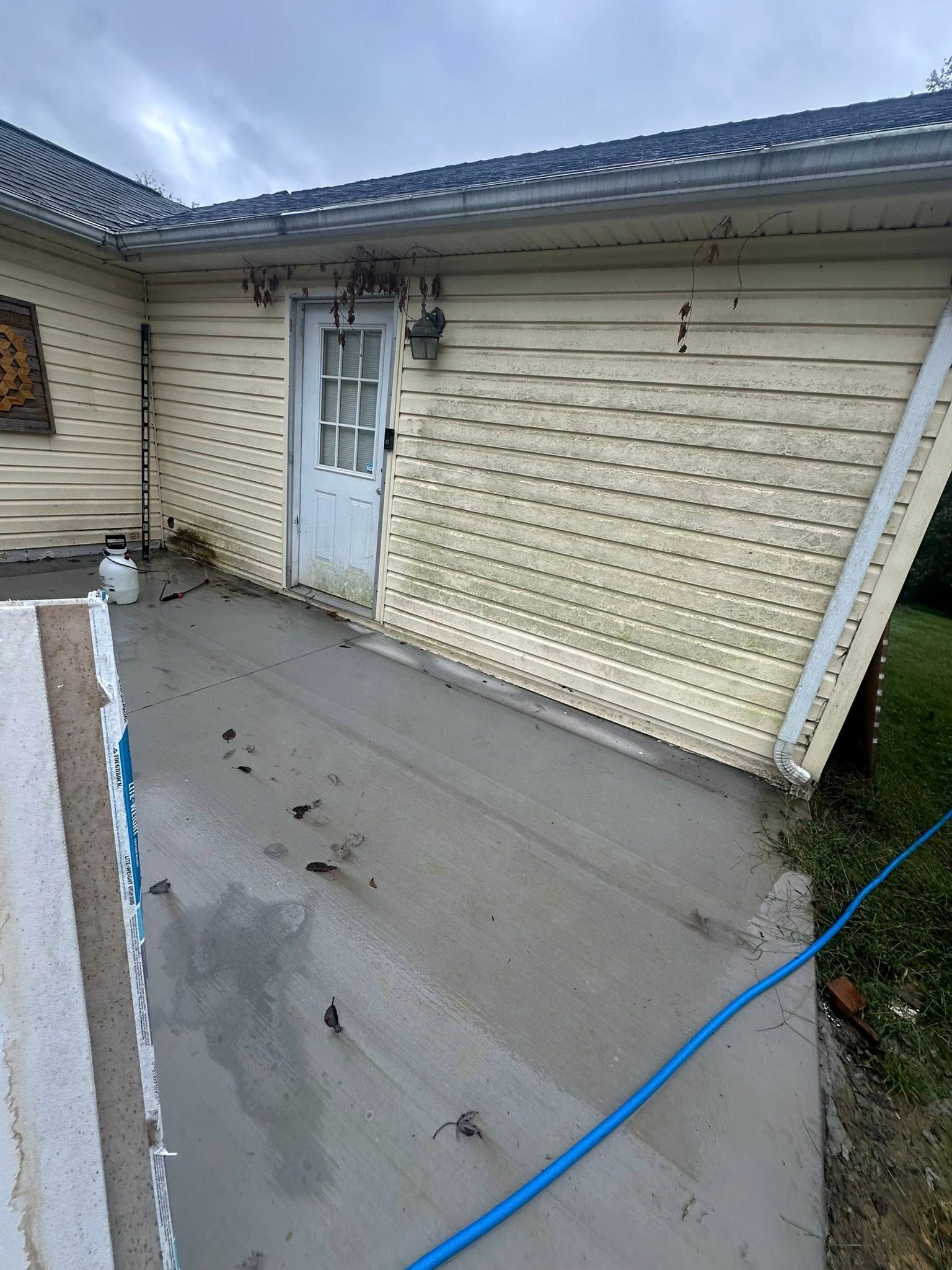Pressure Washing for Pristine Pressure Washing LLC in Kingsport, TN
