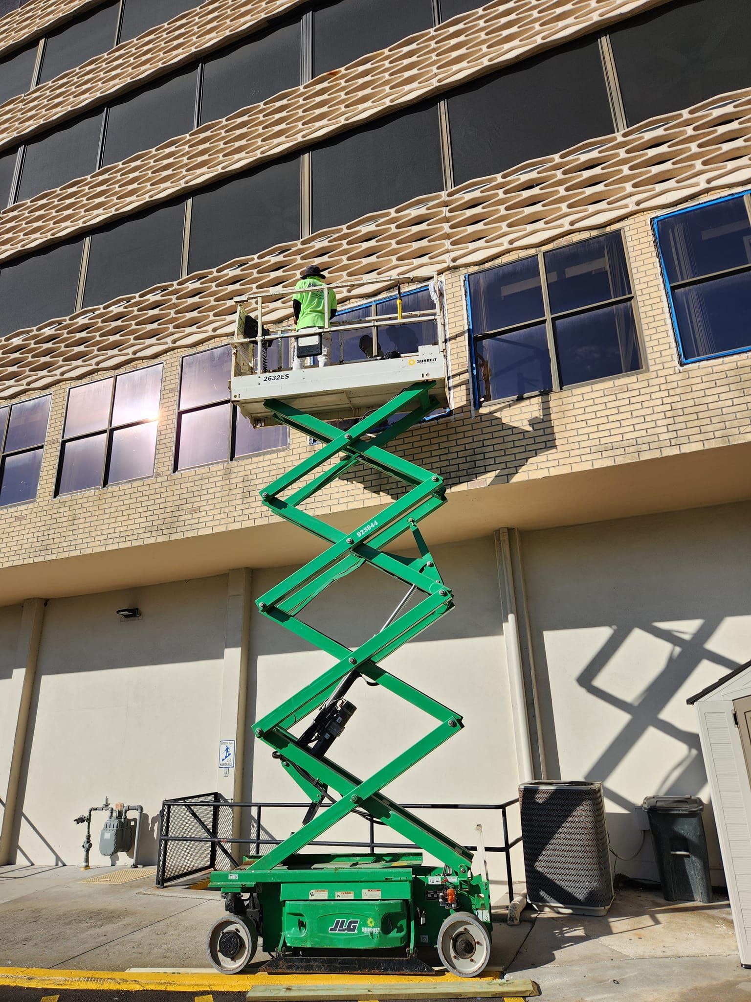  for Design Painting Plus LLC in Valrico, FL