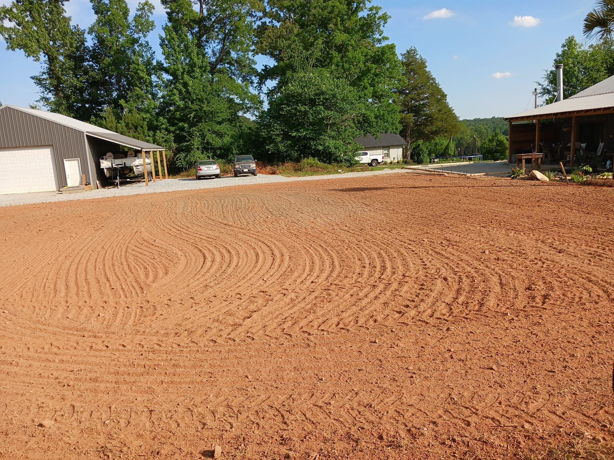 Lawn Care for Jimmy's Tractor & Landscaping Service LLC in Abbeville, South Carolina