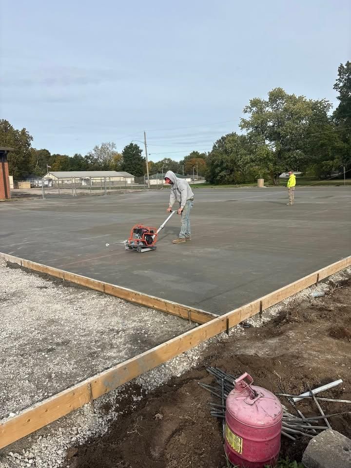  for Freedom Excavating in Ludlow, MO