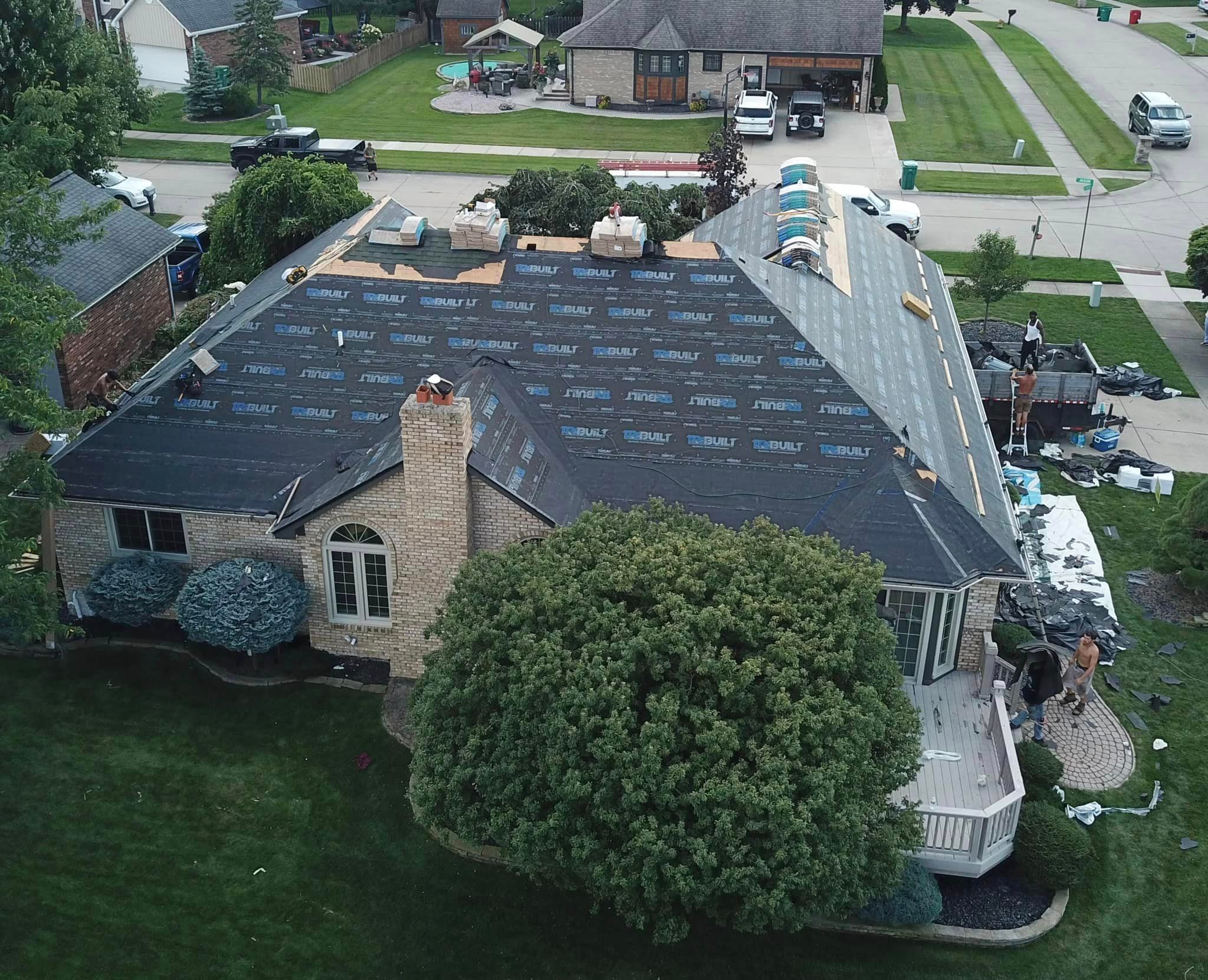  for DKZ Roofing LLC in St. Clair Shores, MI