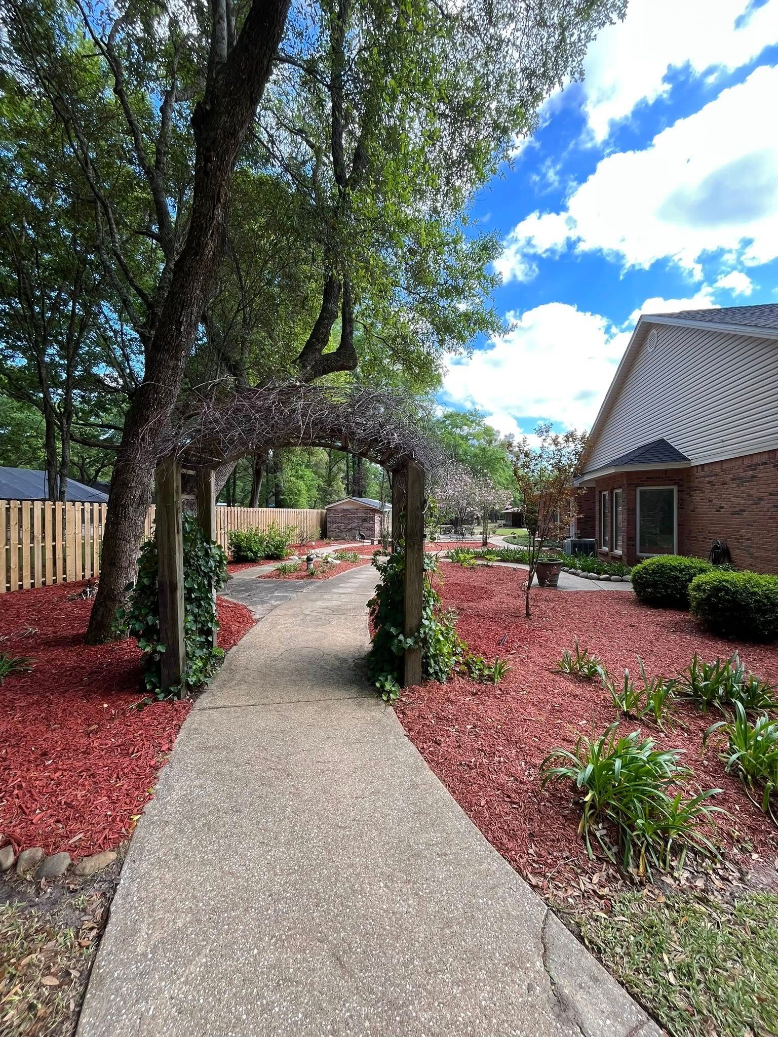  for Landscaping Pros in Hurley, MS