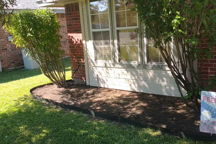 Mowing for Emergency Yard Care LLC in Waxahachie, TX