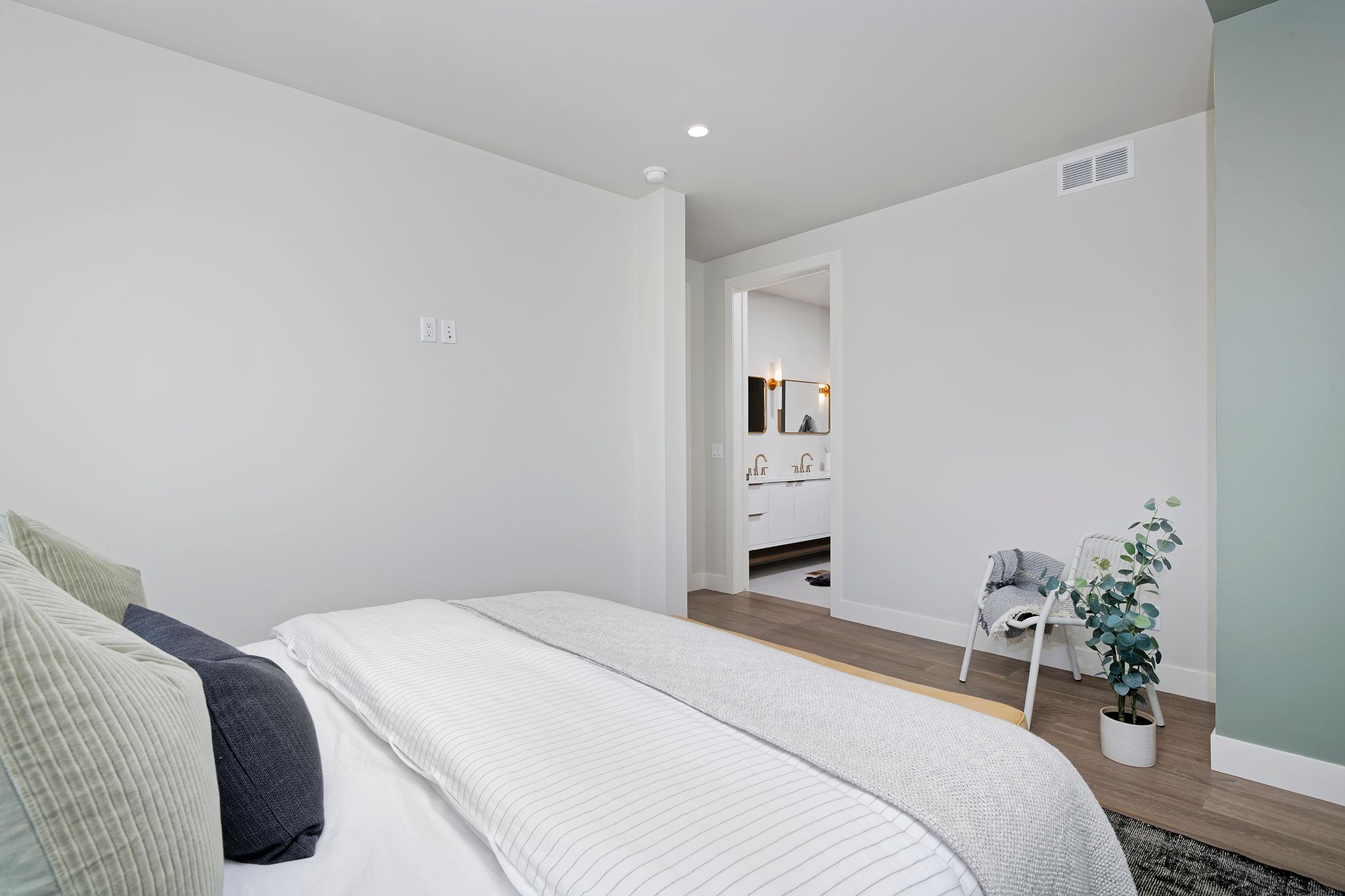  for Radiant Homes LLC in Fort Collins, CO