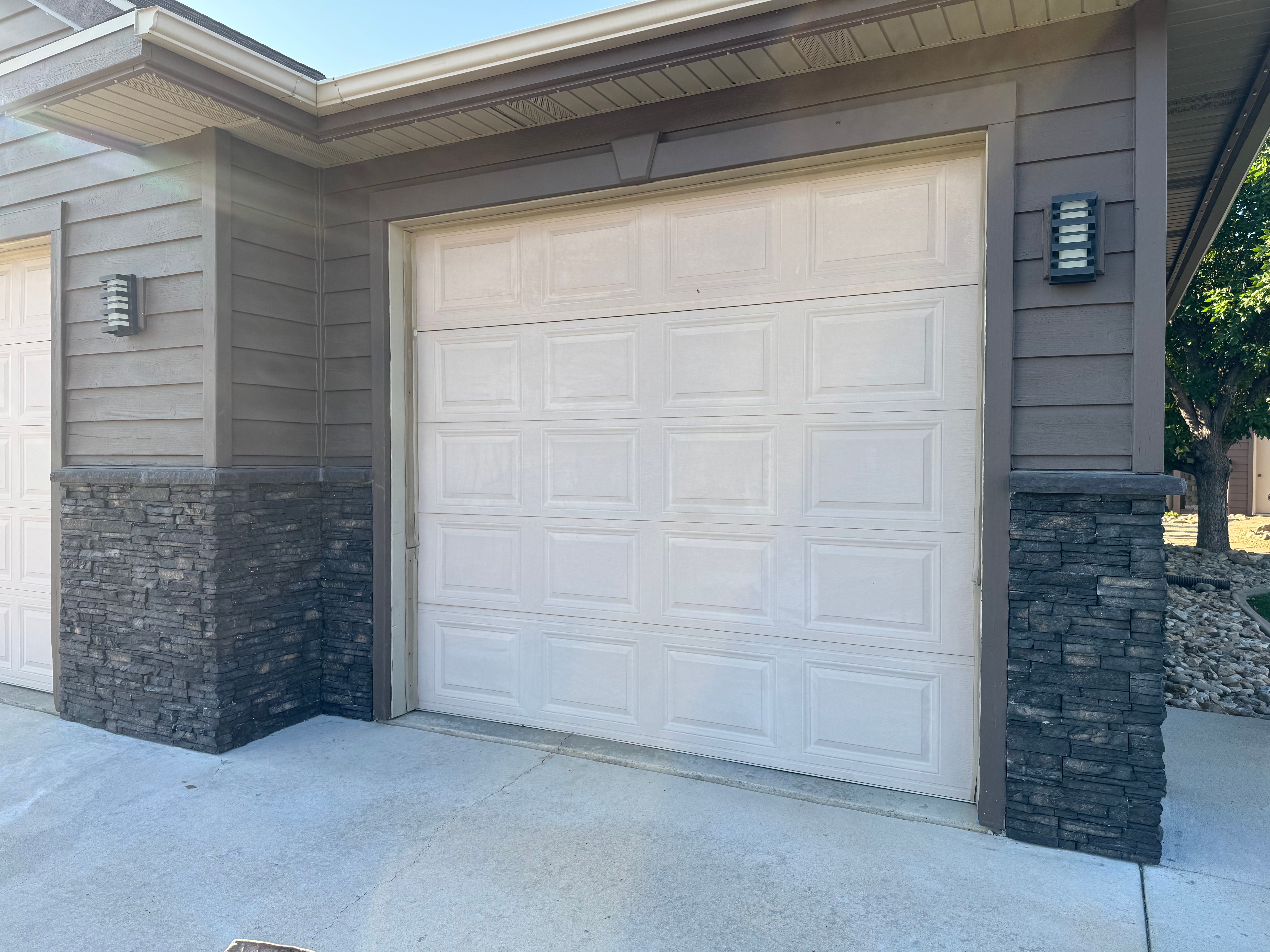  for Dakota Tile & Stone in Belle Fourche, SD