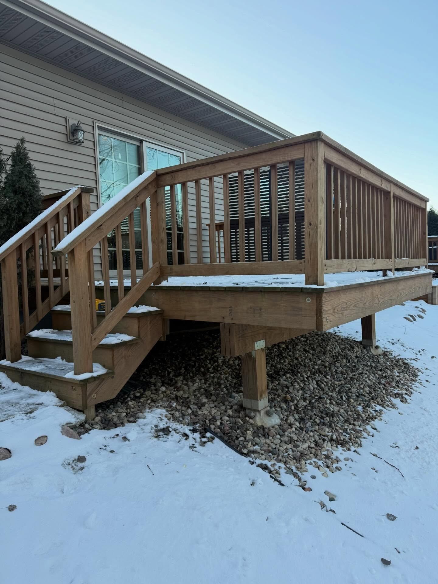  for Tru Frame Outdoor Structures in Menasha, WI