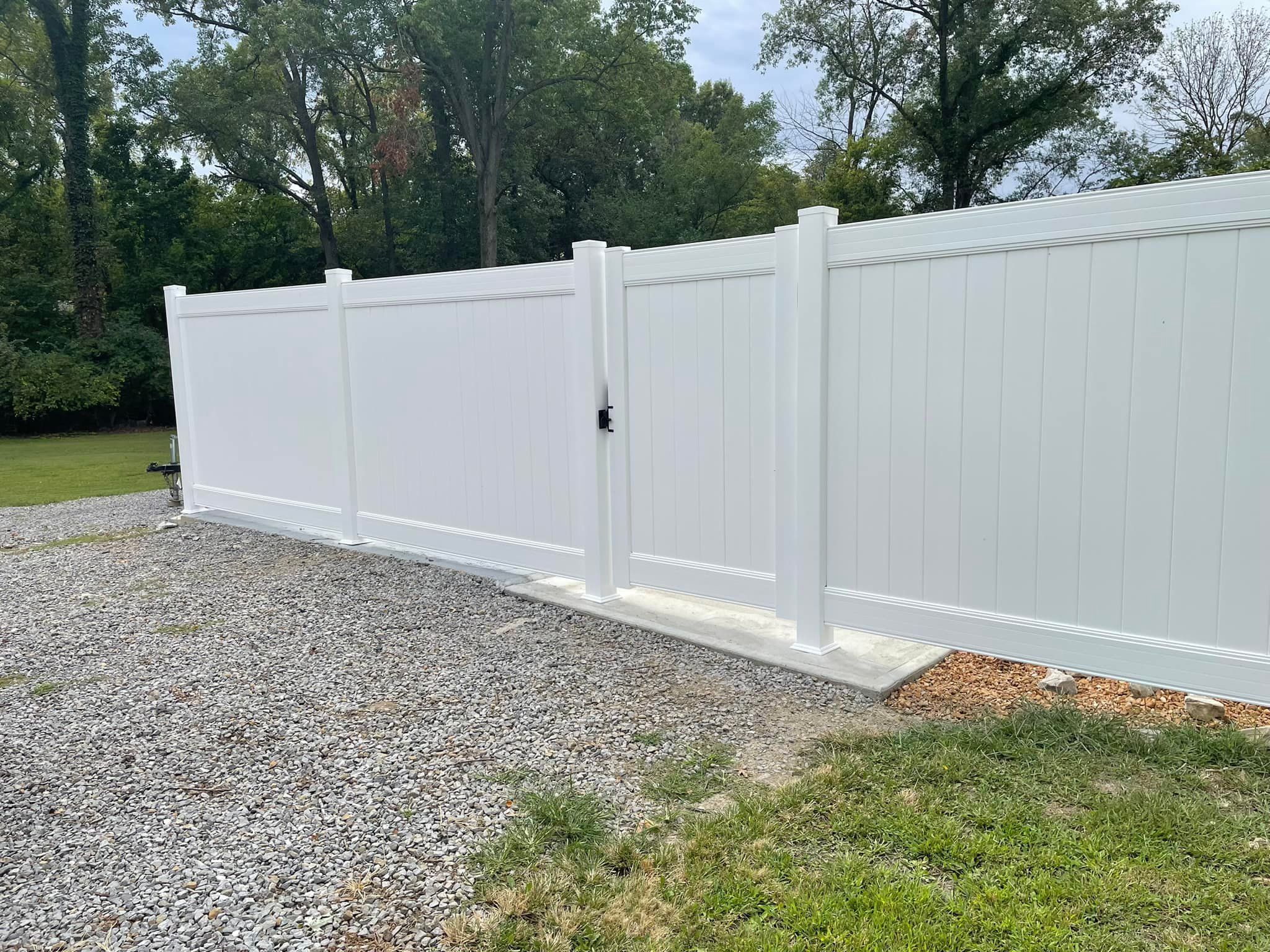  for Fence Worx in Olney, IL