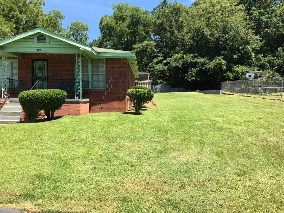 All Photos for Rodgers Lawn Care  in Columbus, GA