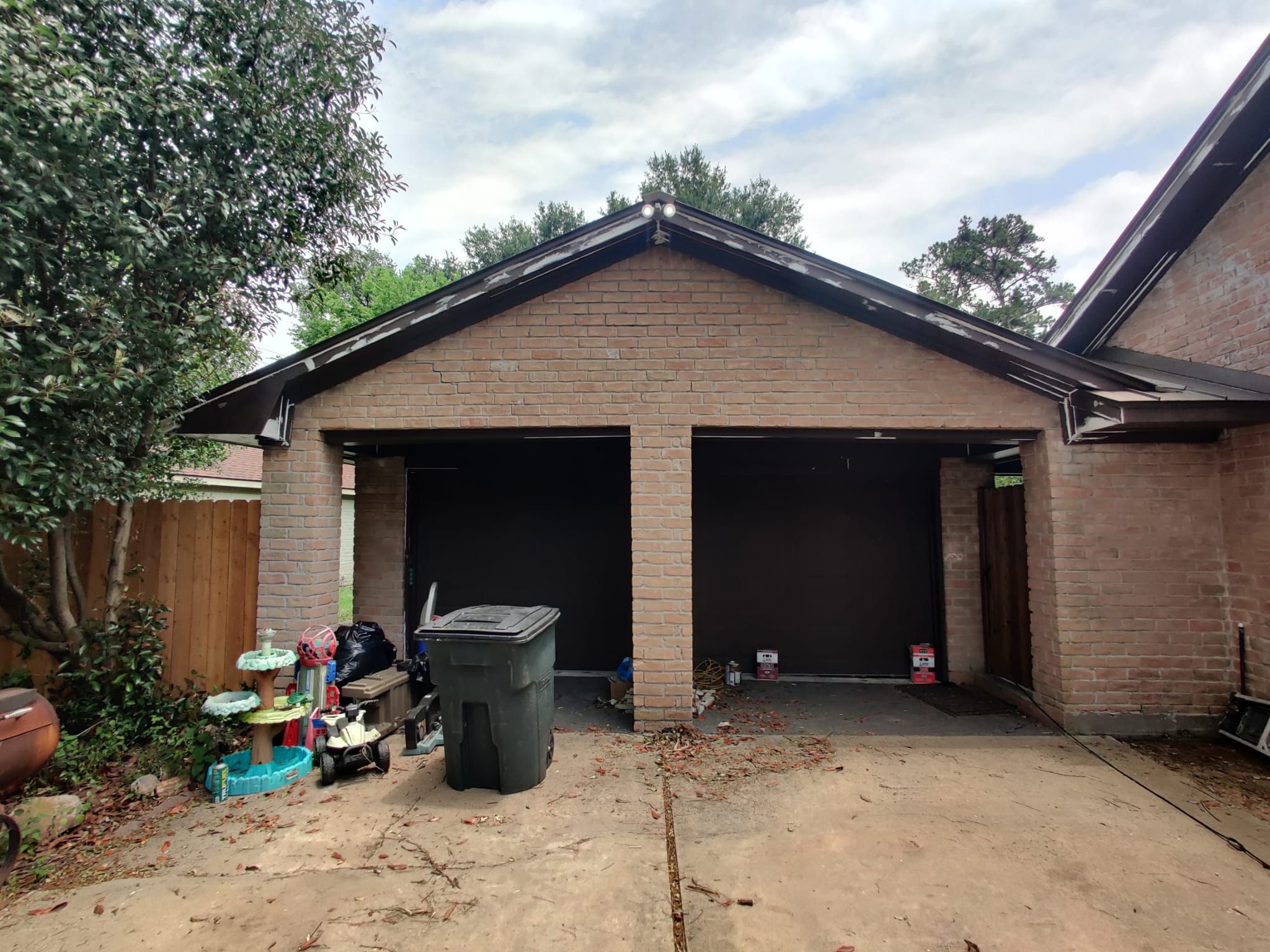  for SqFt Painting in Conroe, TX