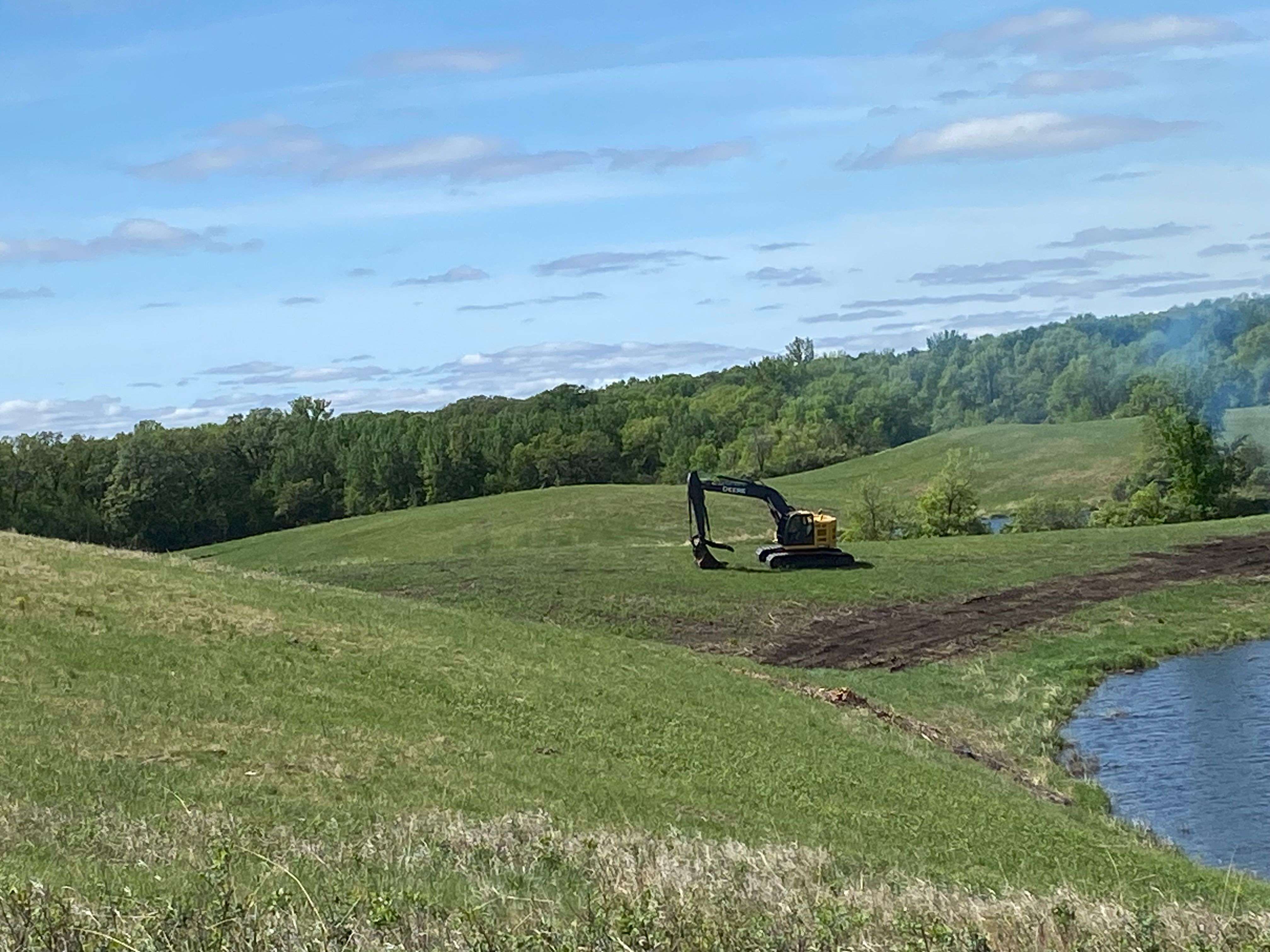  for Premier Services in New London, MN