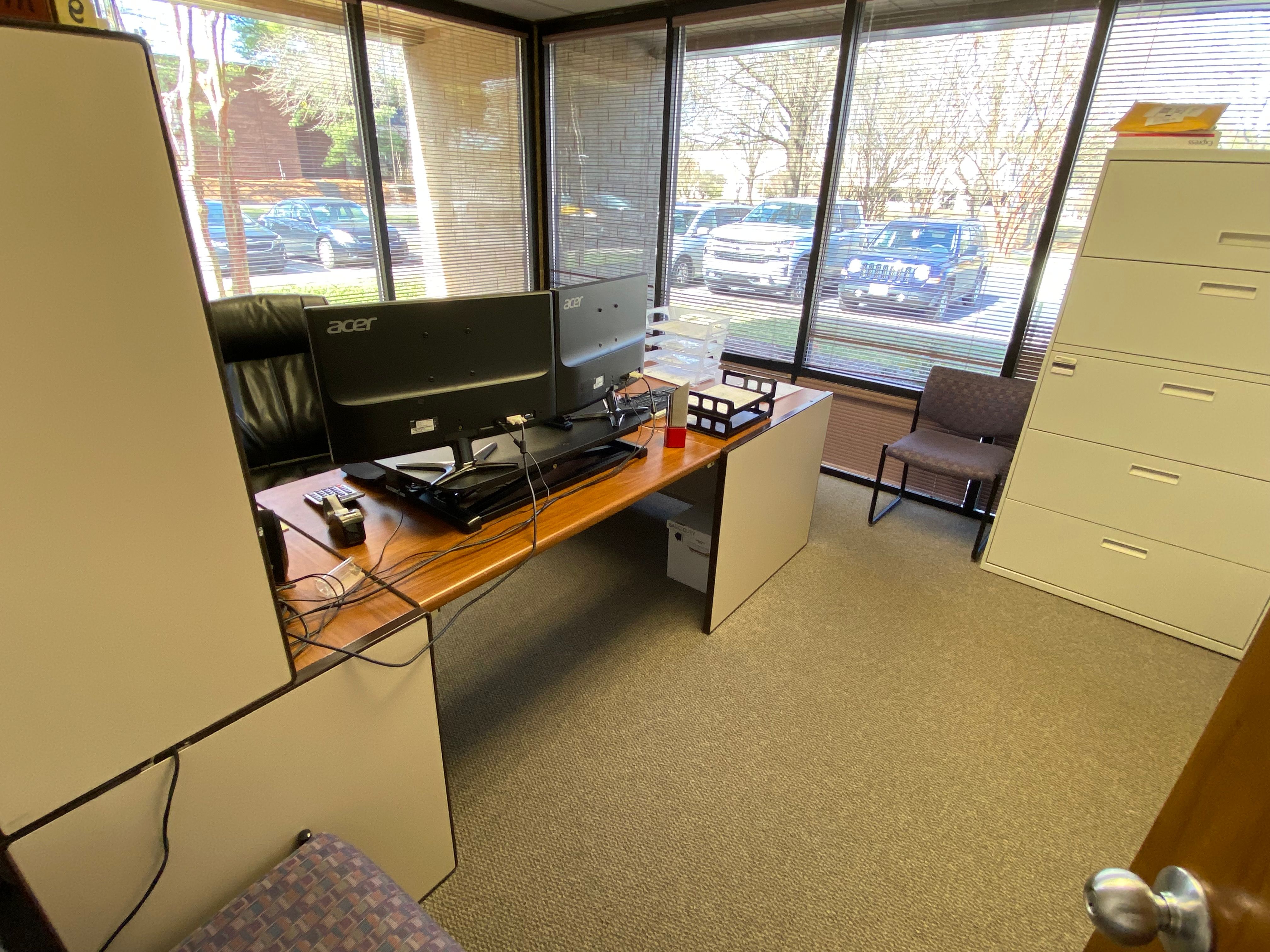 Window Cleaning  for Cleaning Carolina’s LLC in Greensboro, NC