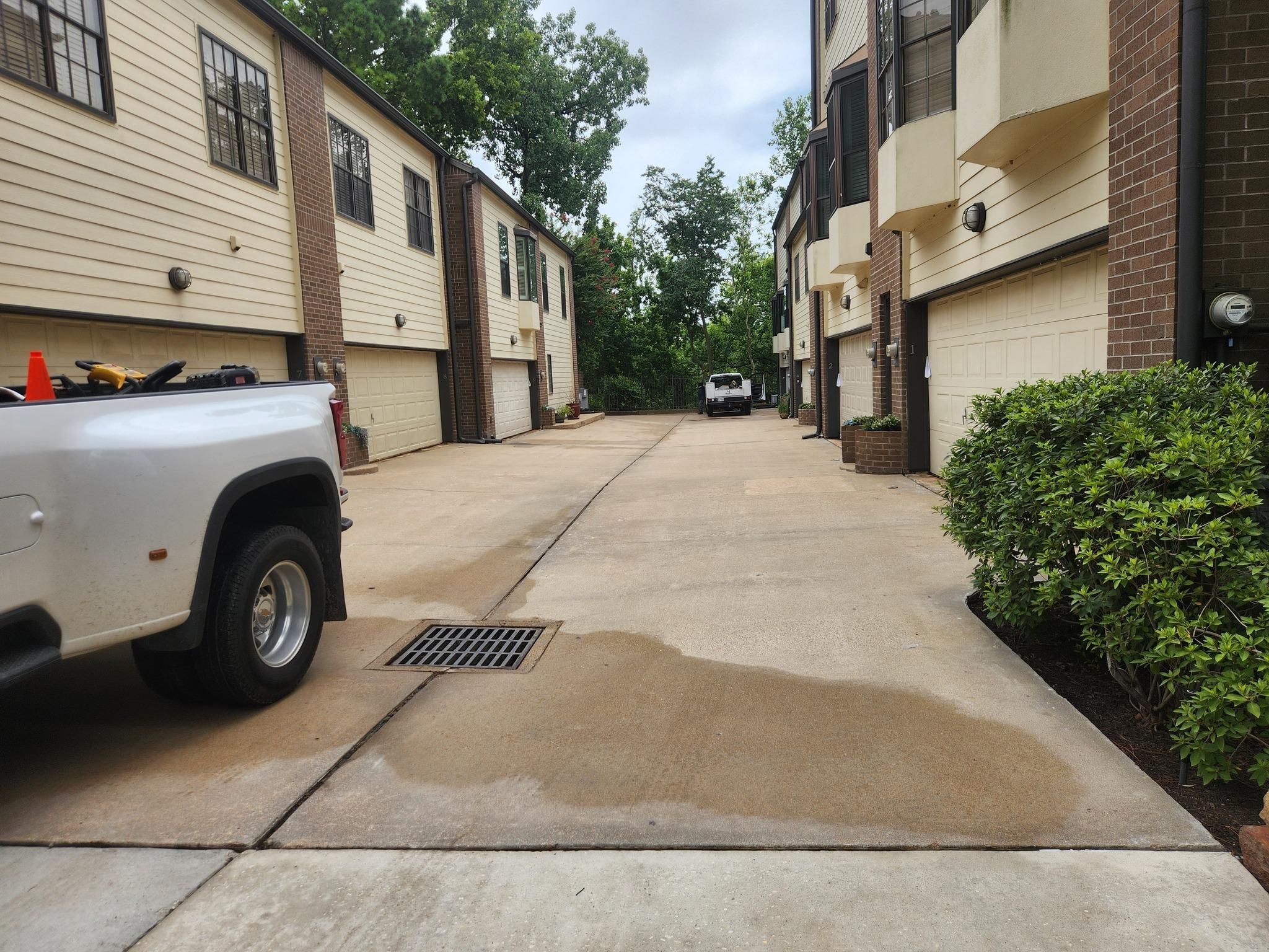  for Right Choice Landscaping LLC in Houston, TX