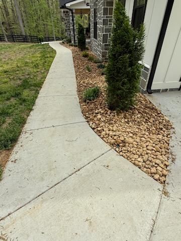  for Pro Lawn and Landscape in White Bluff, TN