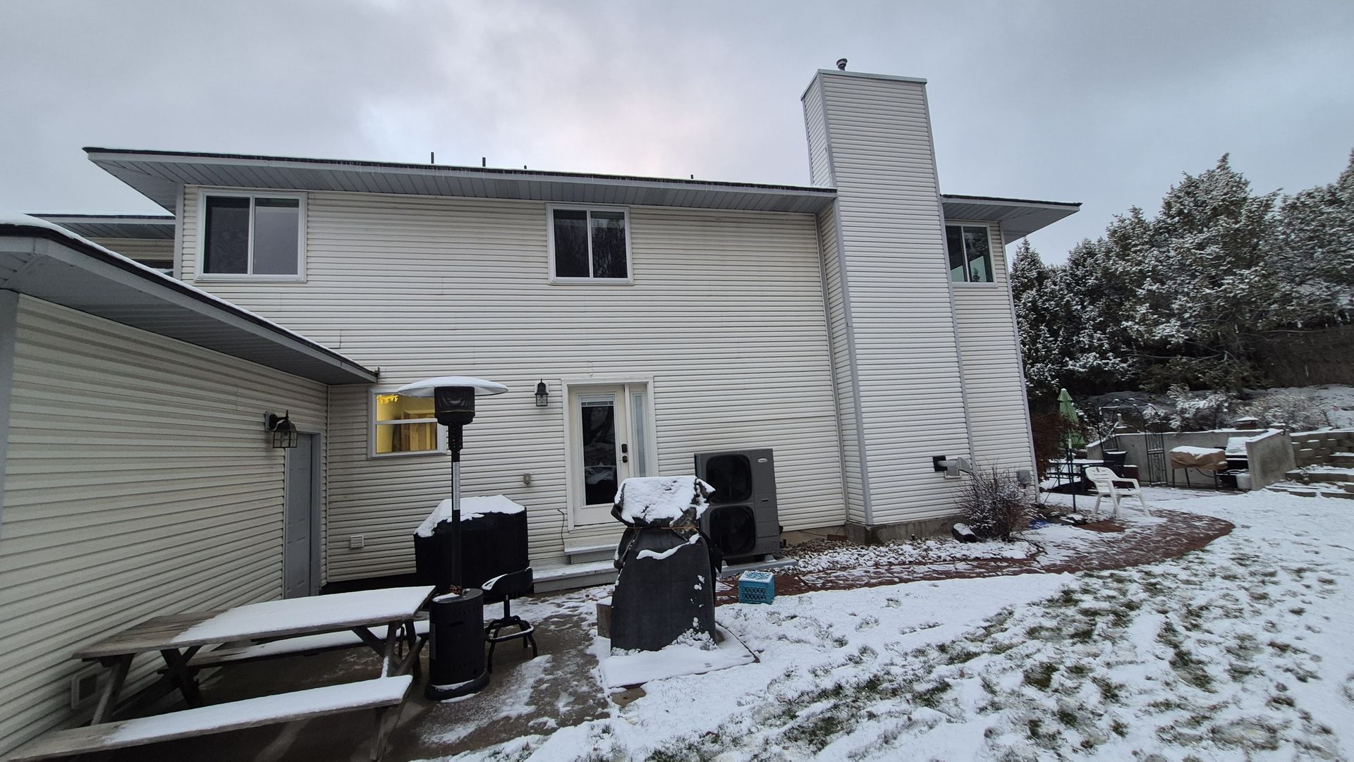  for Vivid Windows in Hurricane, UT