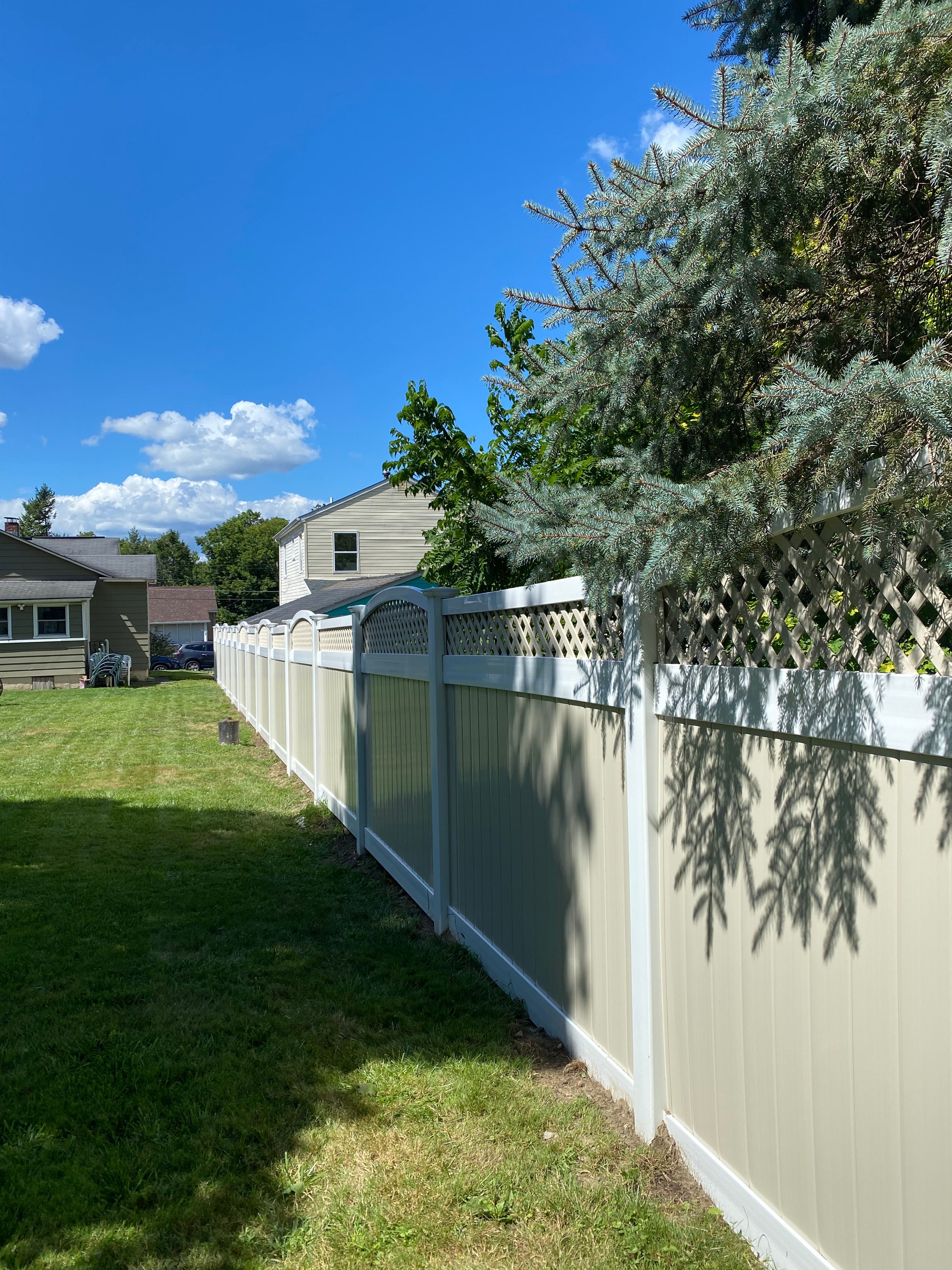 Vinyl fence  for Wantage Fence & Stonework, LLC in Wantage, New Jersey
