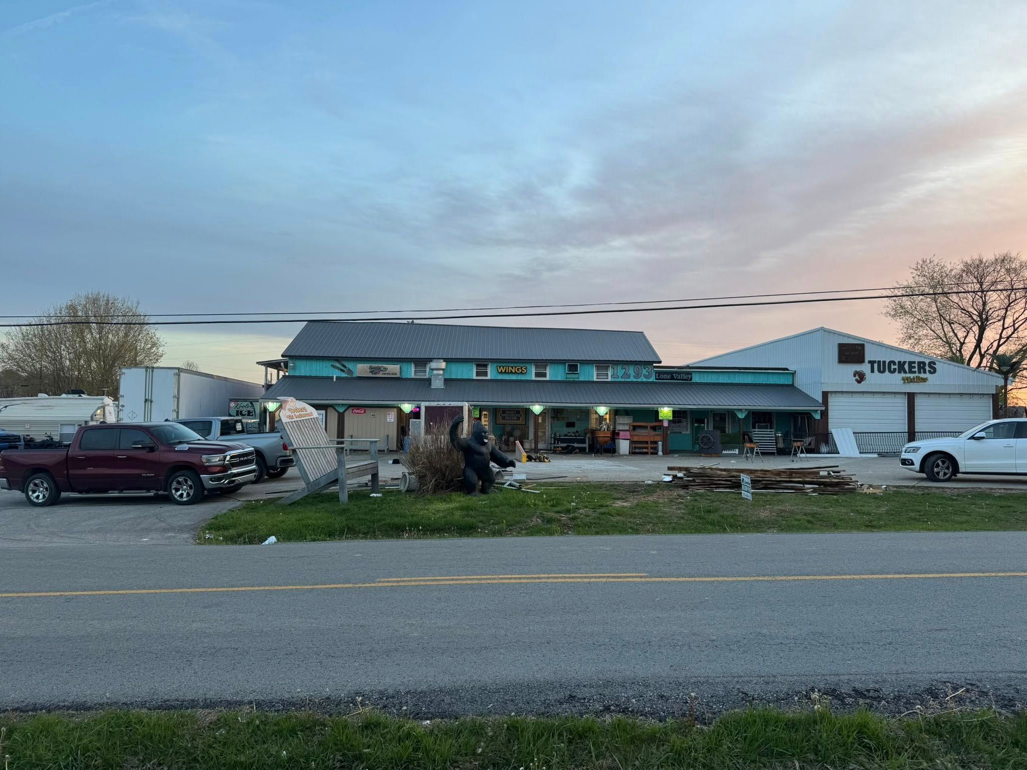  for Green River Roofing LLC in Columbia, KY
