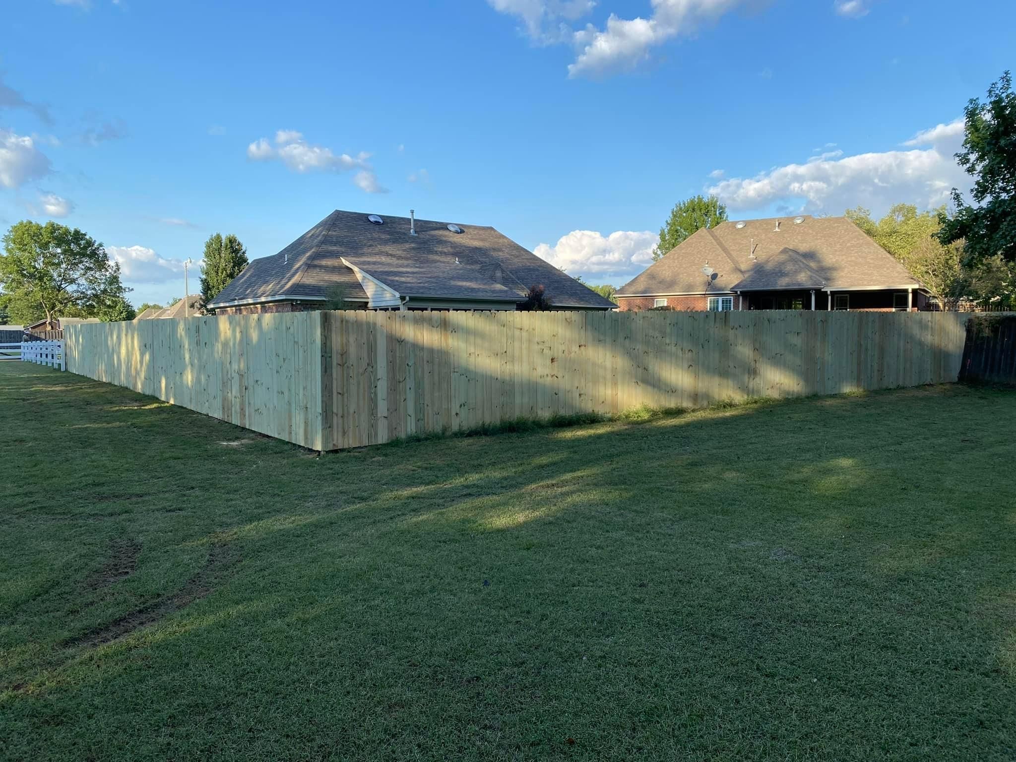  for Manning Fence, LLC in Hernando, MS