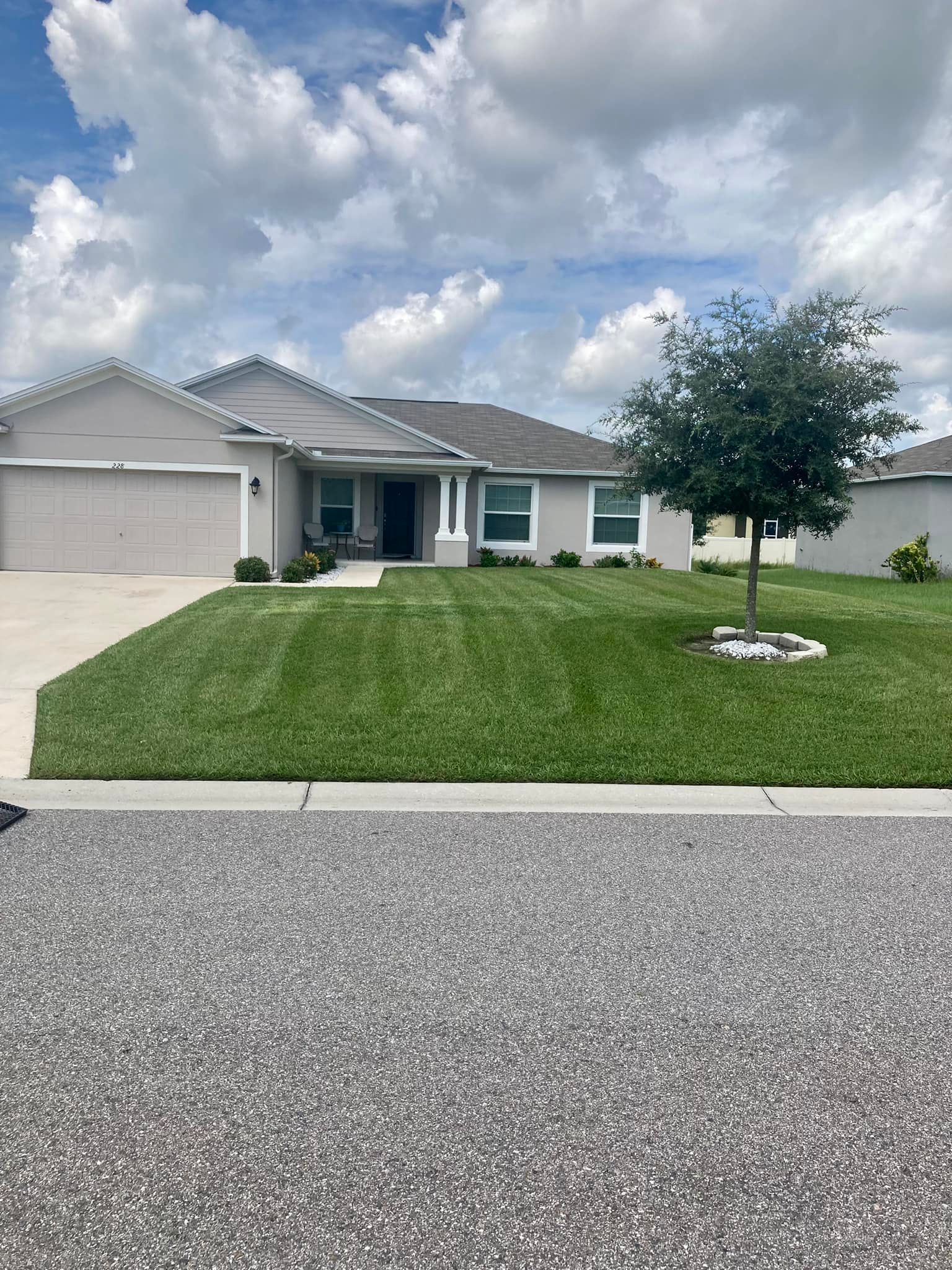 All Photos for Estrada All Pro Lawn Service in Auburndale, Florida