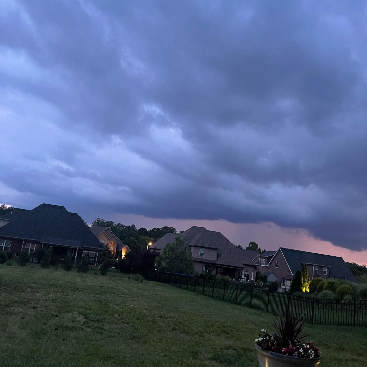  for The Right Price Right Choice Lawn Care Services in Murfreesboro, TN