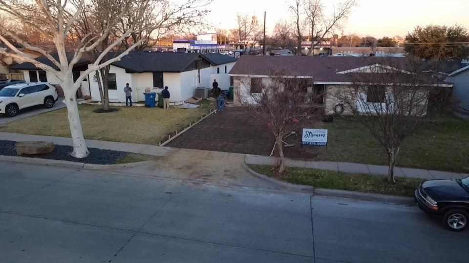  for Living Stream Renovations LLC in Dallas, TX