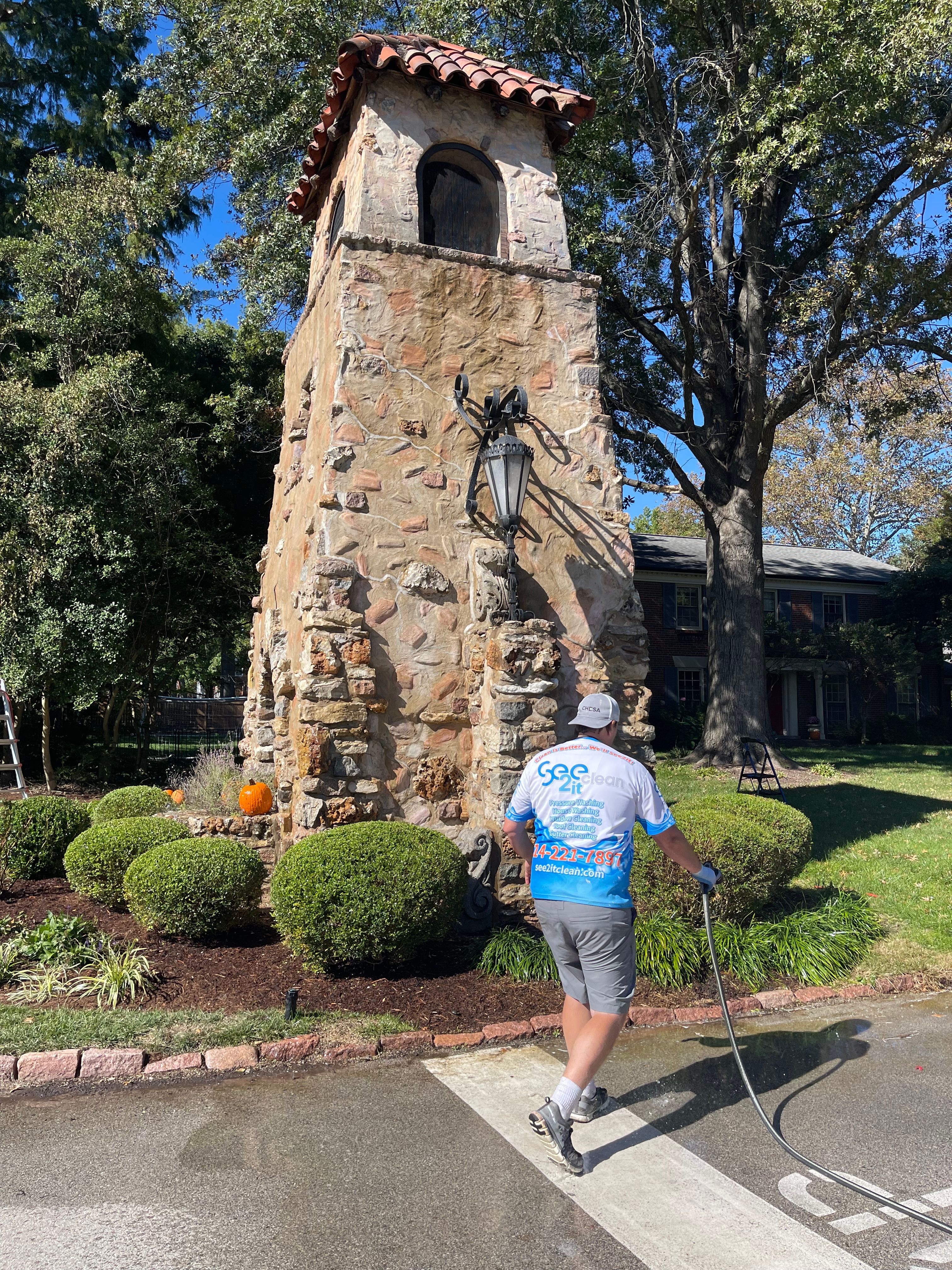  for See2it Clean in St Louis, MO