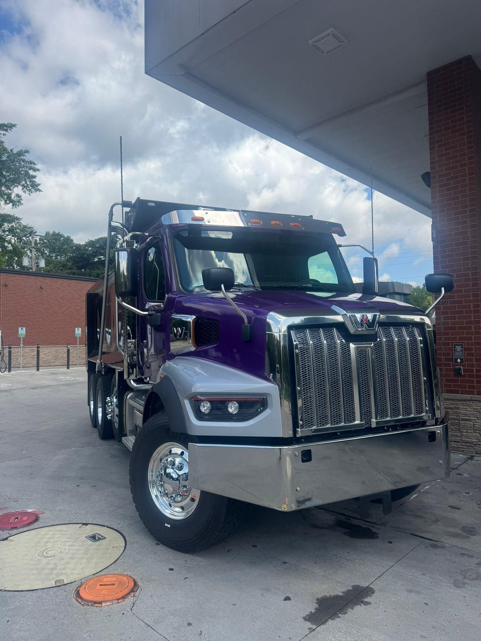  for Danny Rhodes Trucking & Excavation in Shepherdsville, KY