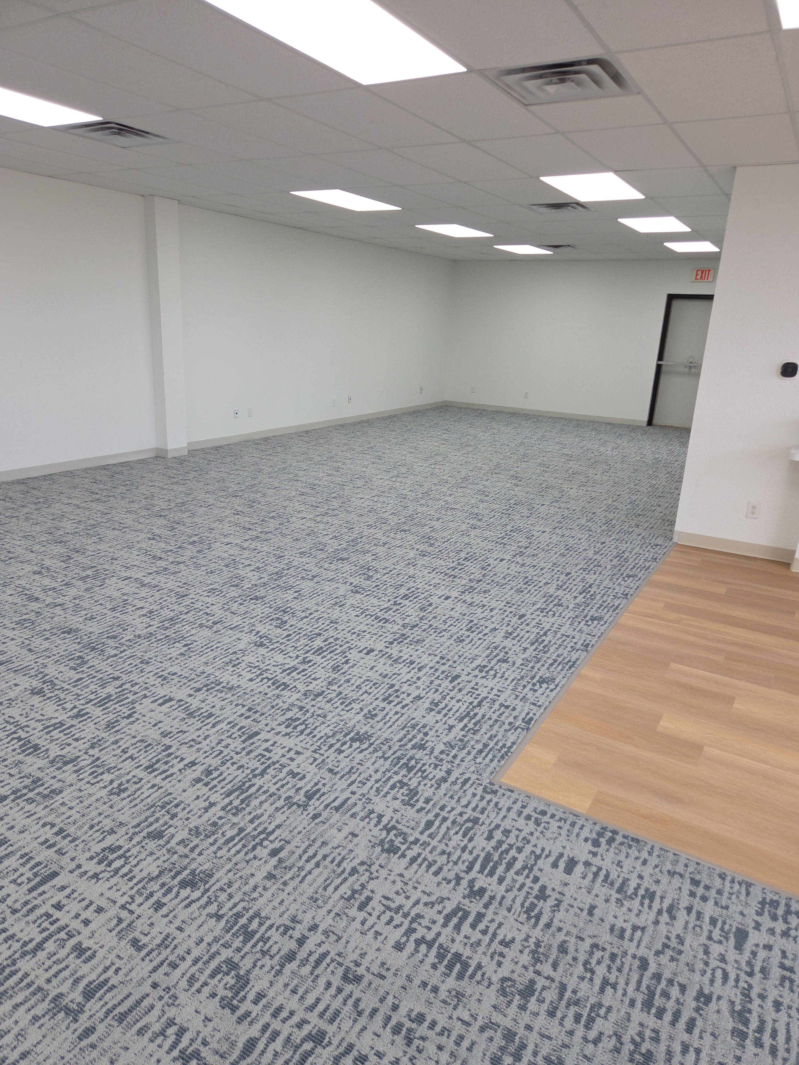  for D&J Custom Floors in Nederland, TX