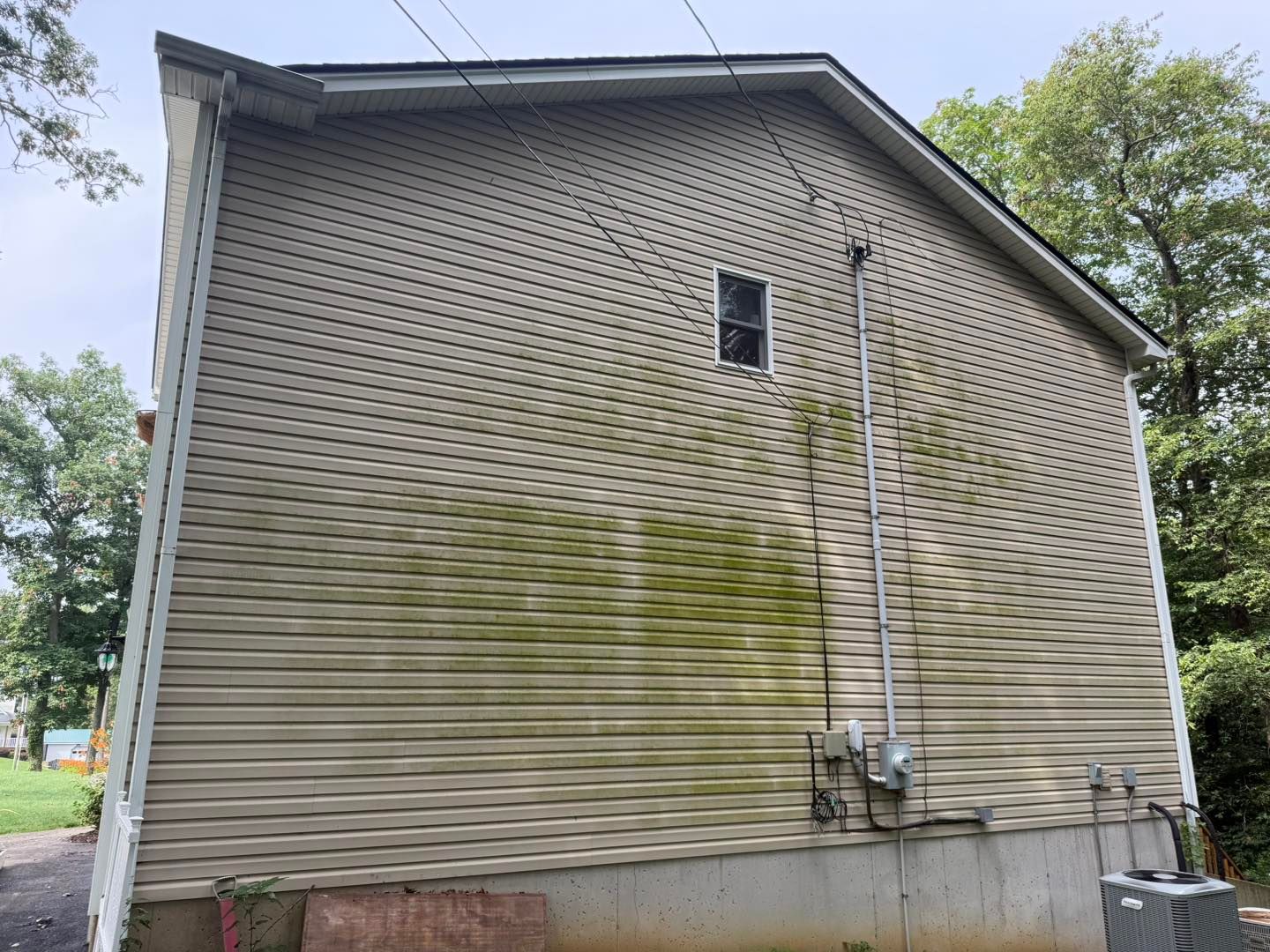  for Bluegrass Brothers Exterior Services LLC in Elizabethtown, KY