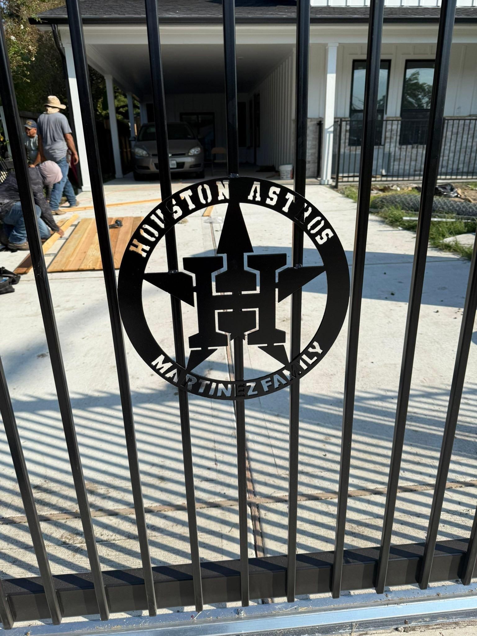  for Kingdom Fence in Houston, TX