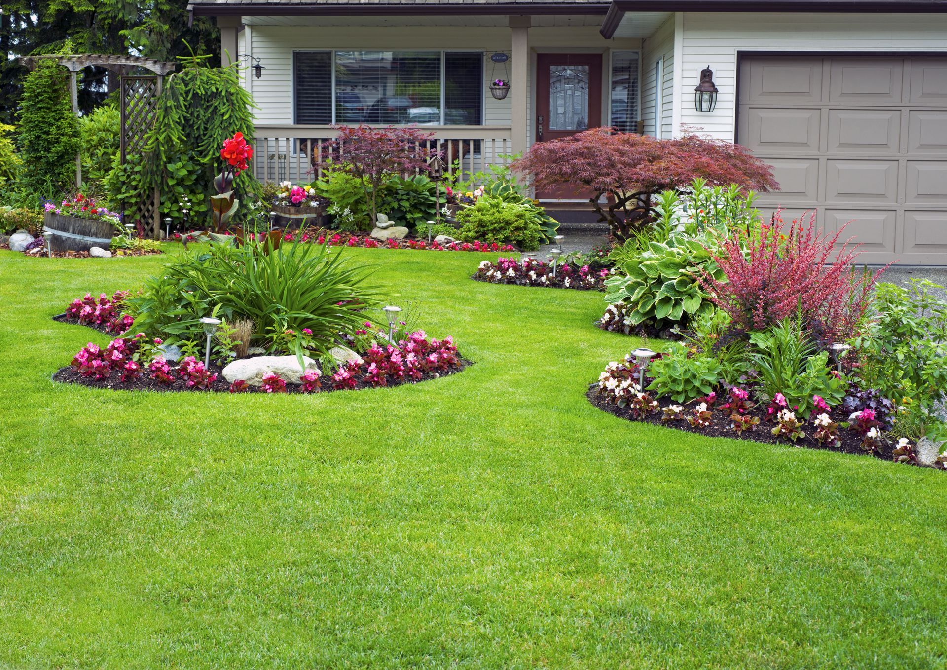  for Grass N Things LLC in Sandston, VA