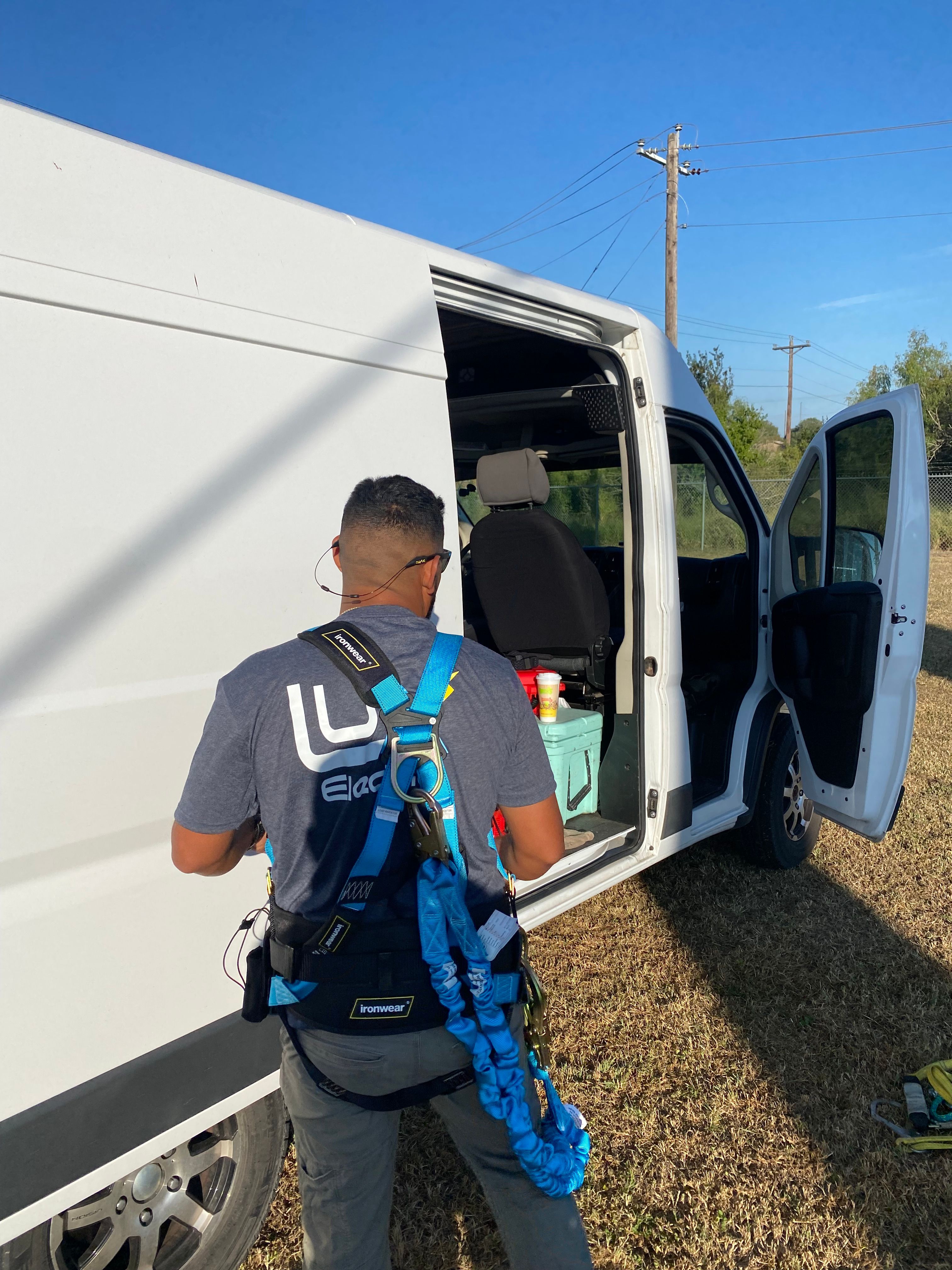  for LUX Electric in Floresville, TX