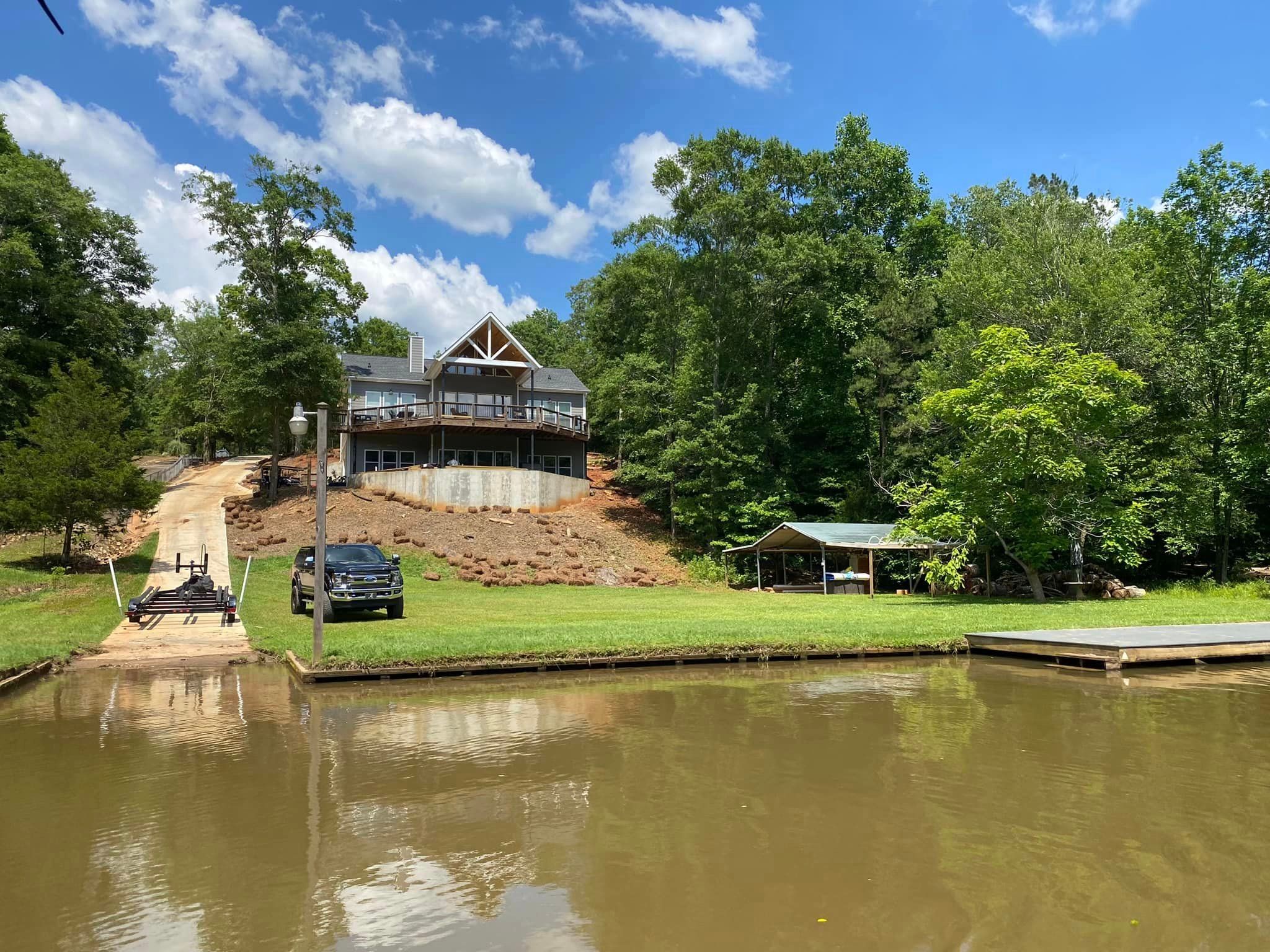 Mowing for Cowboys Lawn Care & Pressure/Soft Washing in Carrollton, Georgia