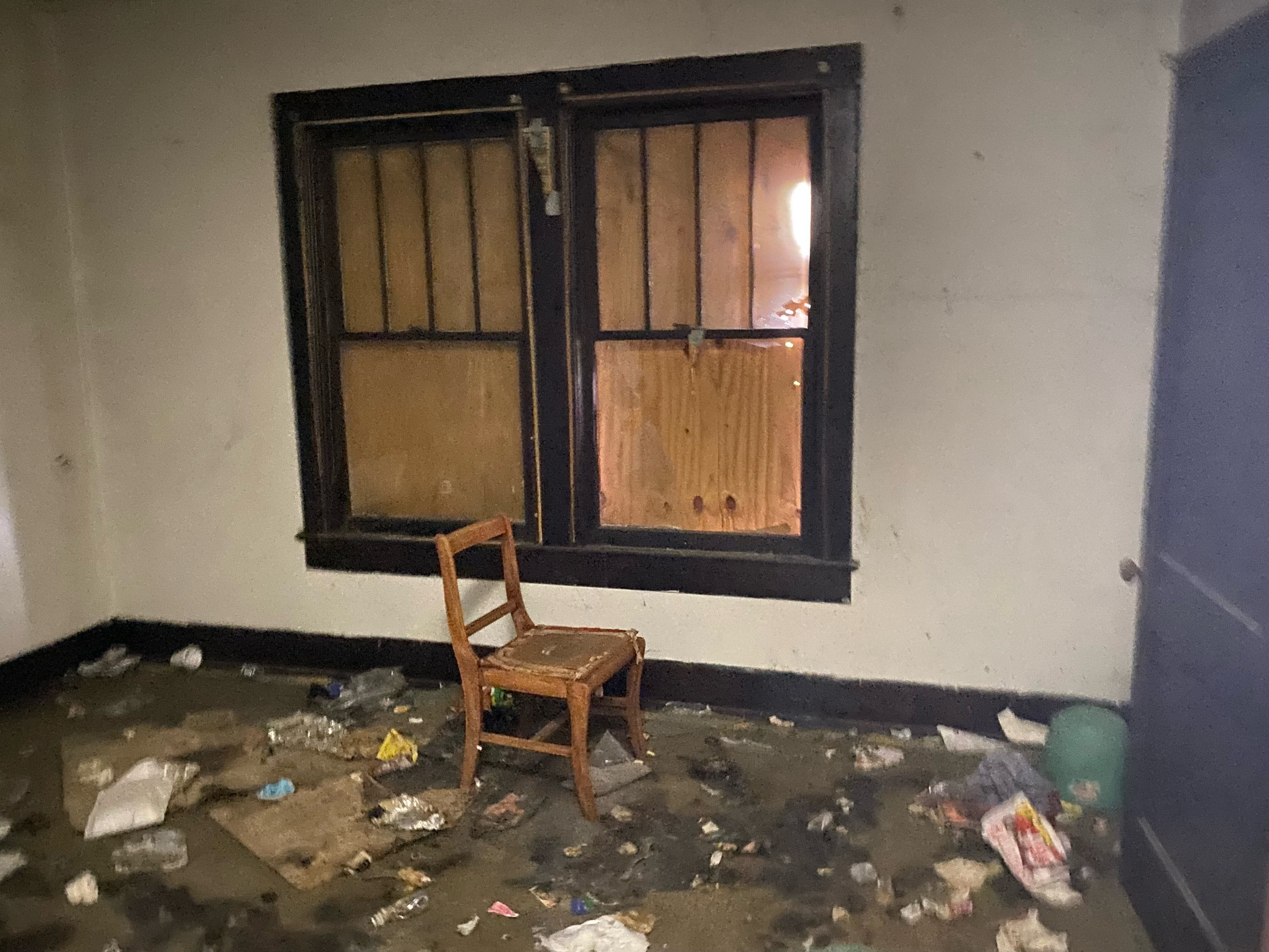  for Squeaky Clean Windows Gutters & More in Hoover, AL