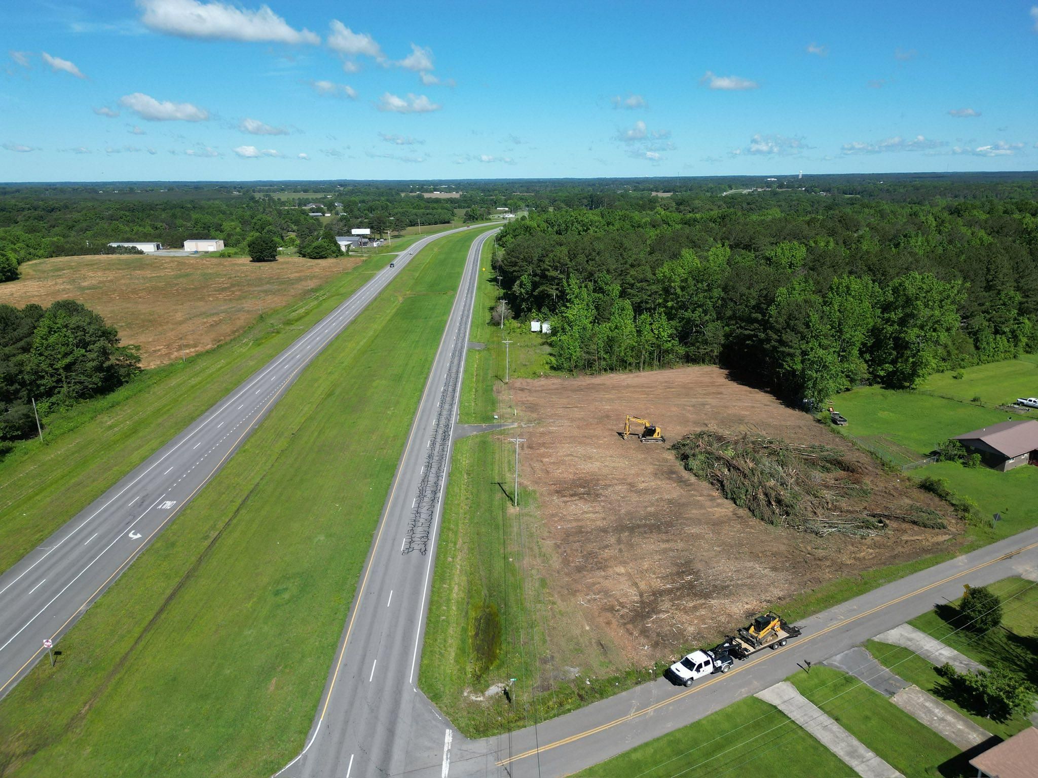  for Collins Constructors in Fyffe, AL