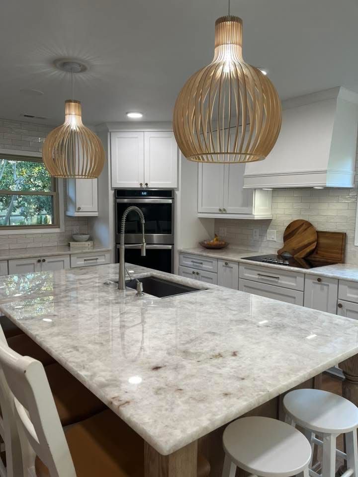  for Sunset Vista Design Build LLC in Dallas, TX