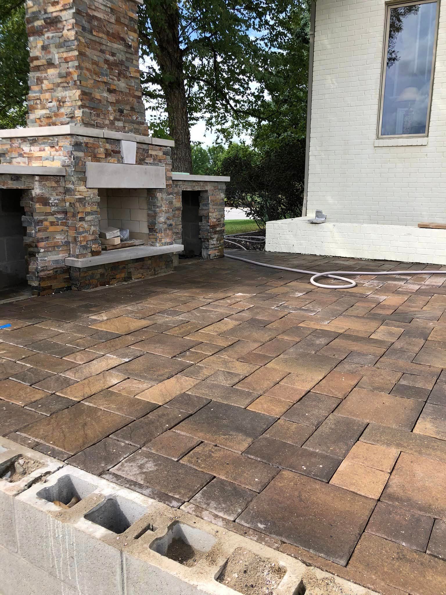  for Whyde Masonry in Beech Grove, IN