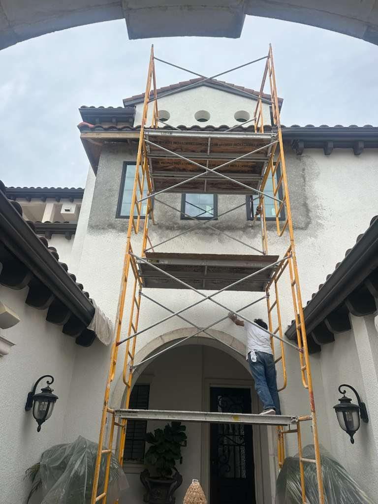  for Escorpio Painting in Tampa, FL