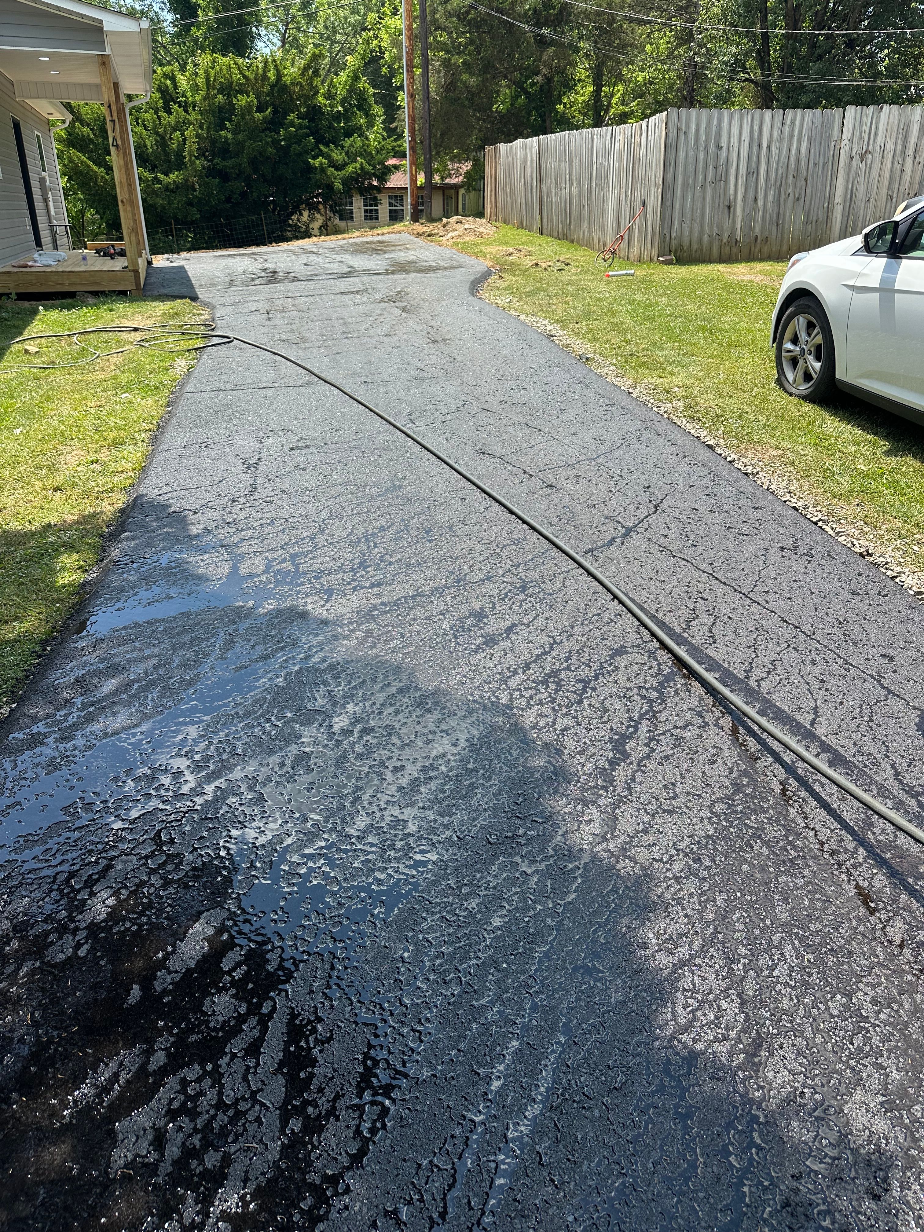  for Metzler Paving and Sealcoating LLC in Jacksboro, TN