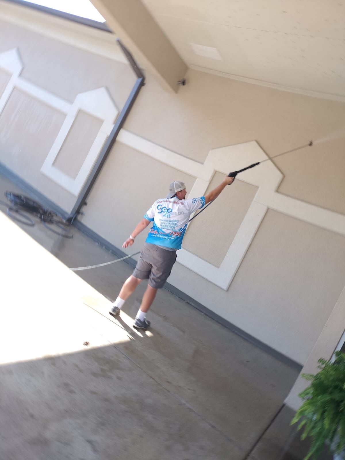  for See2it Clean in St Louis, MO