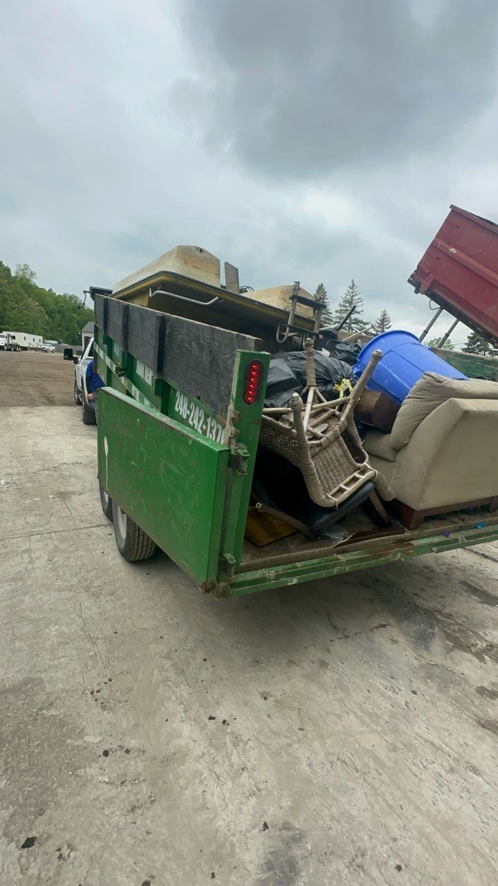  for Blue Eagle Junk Removal in Oakland County, MI