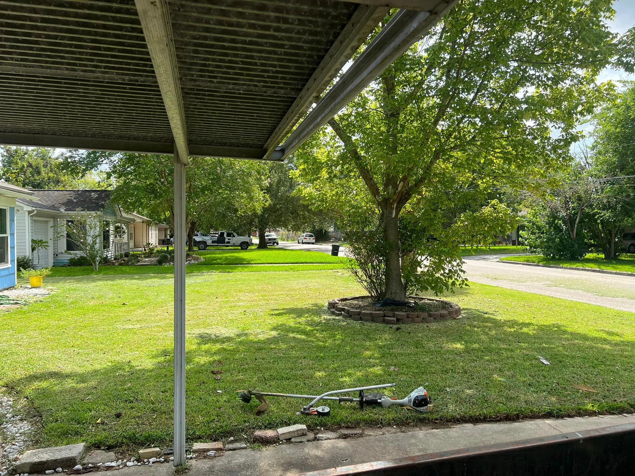 Lawn Care for Bobby’s lawn services in Baytown, TX