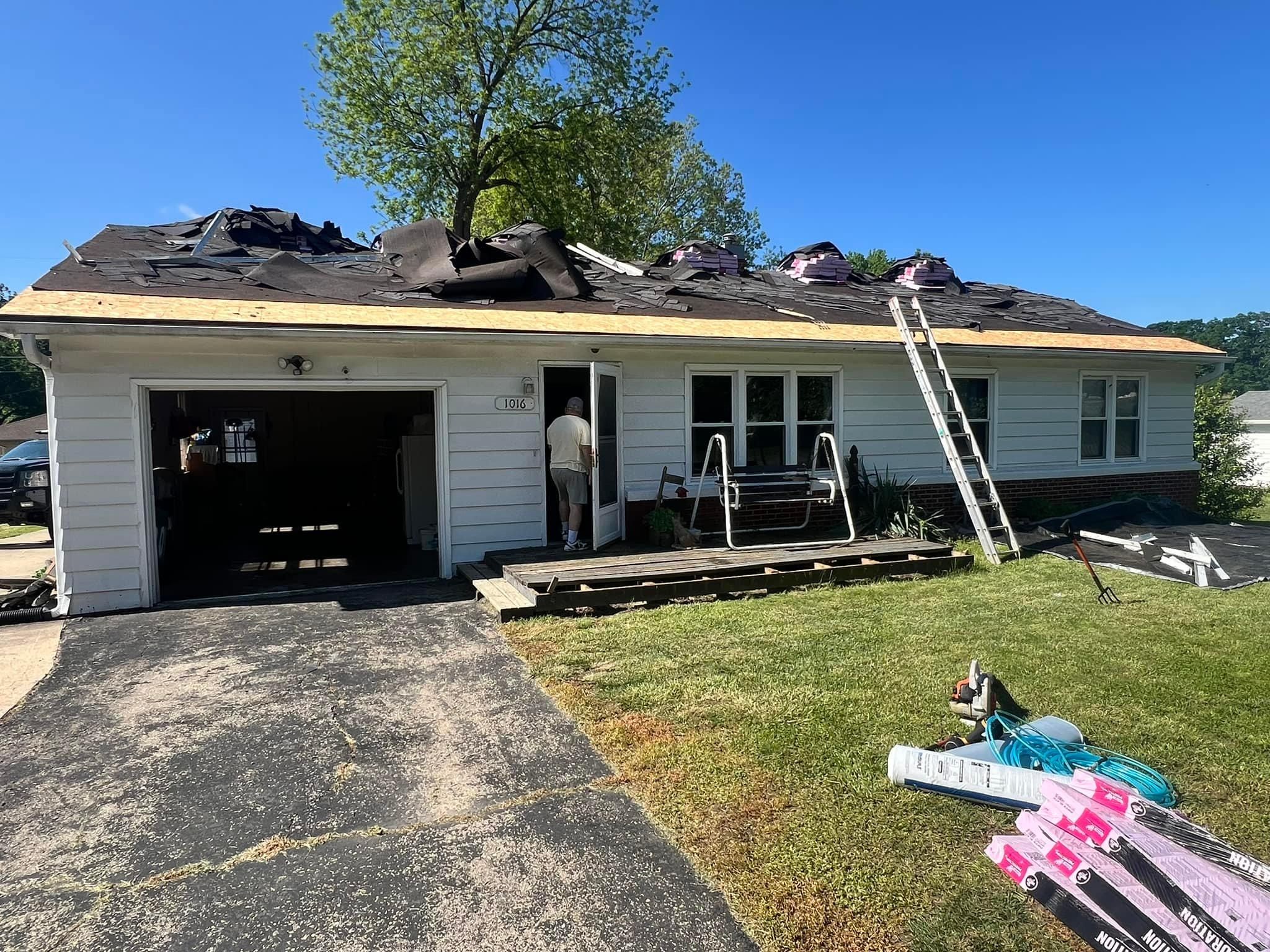  for Full Roof  in Saint Joseph, MO