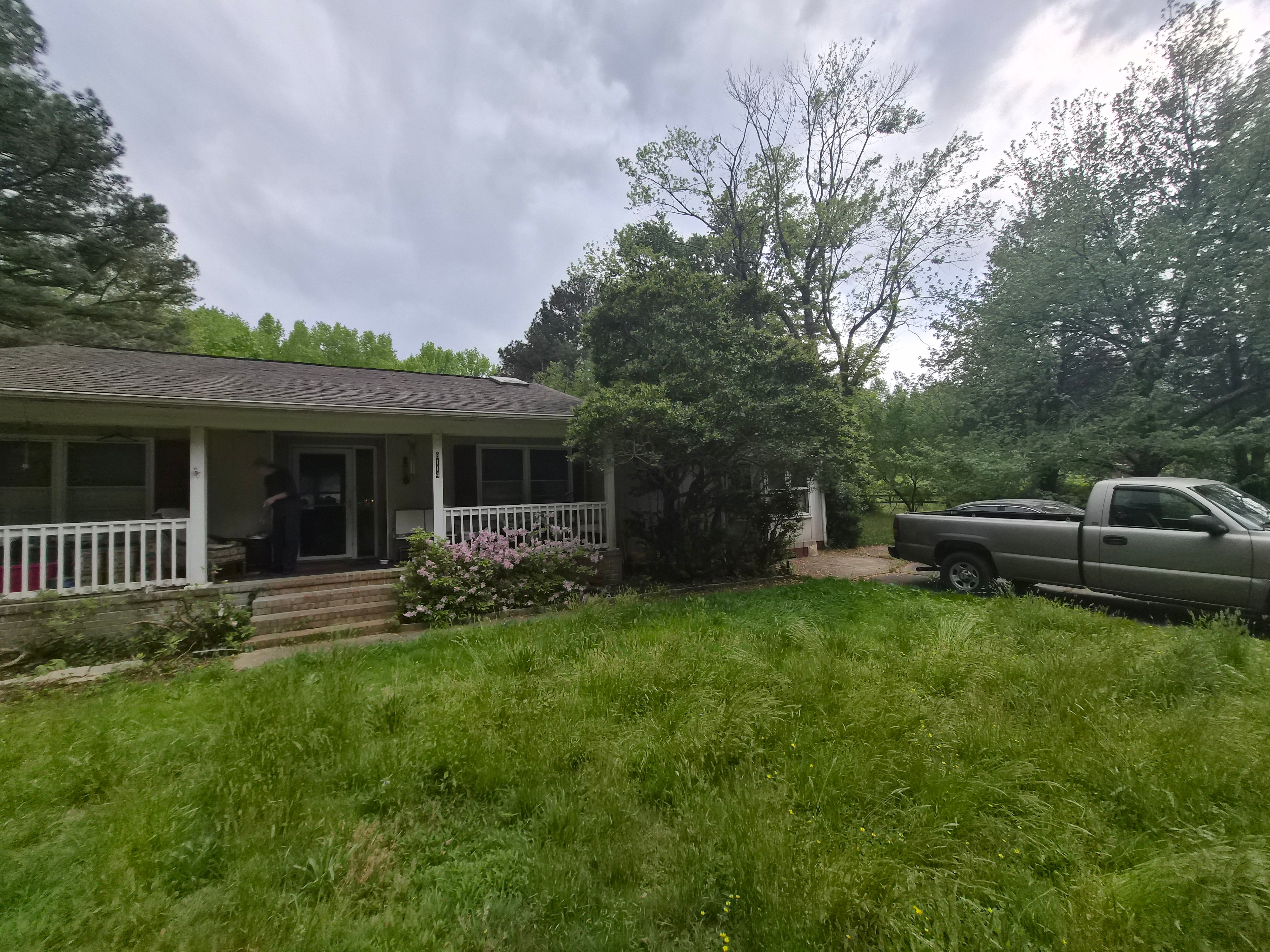 All Photos for 4 Points Lawncare LLC in Hayes, VA