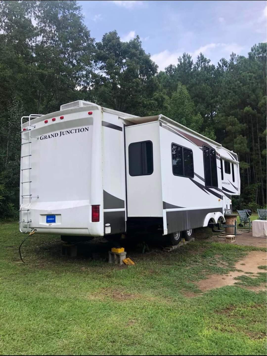  for Paradise RV Rentals in Perry, GA