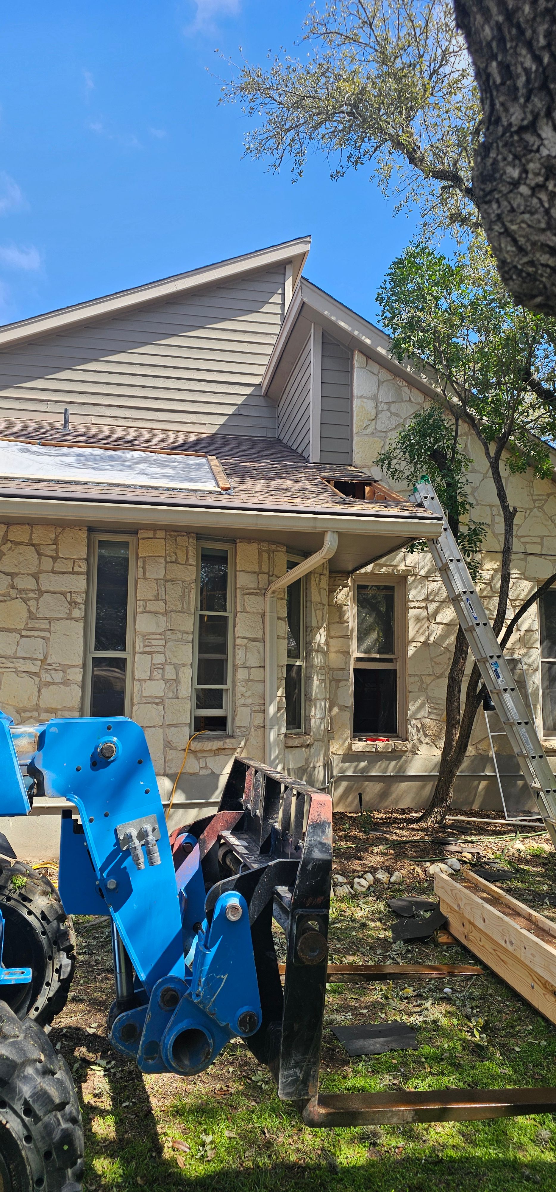  for Spencer Renovations Inc. in Selma, TX