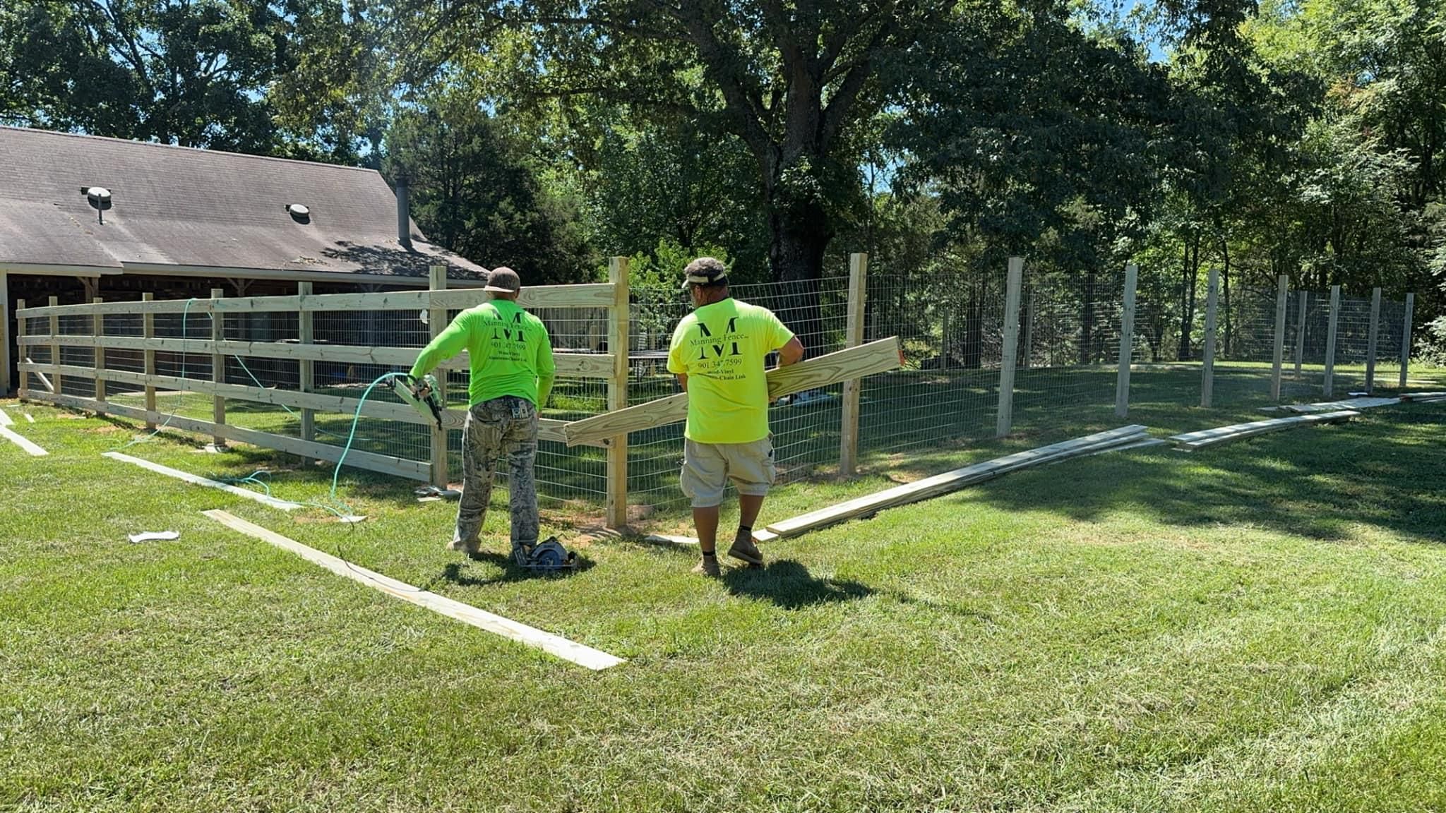  for Manning Fence, LLC in Hernando, MS