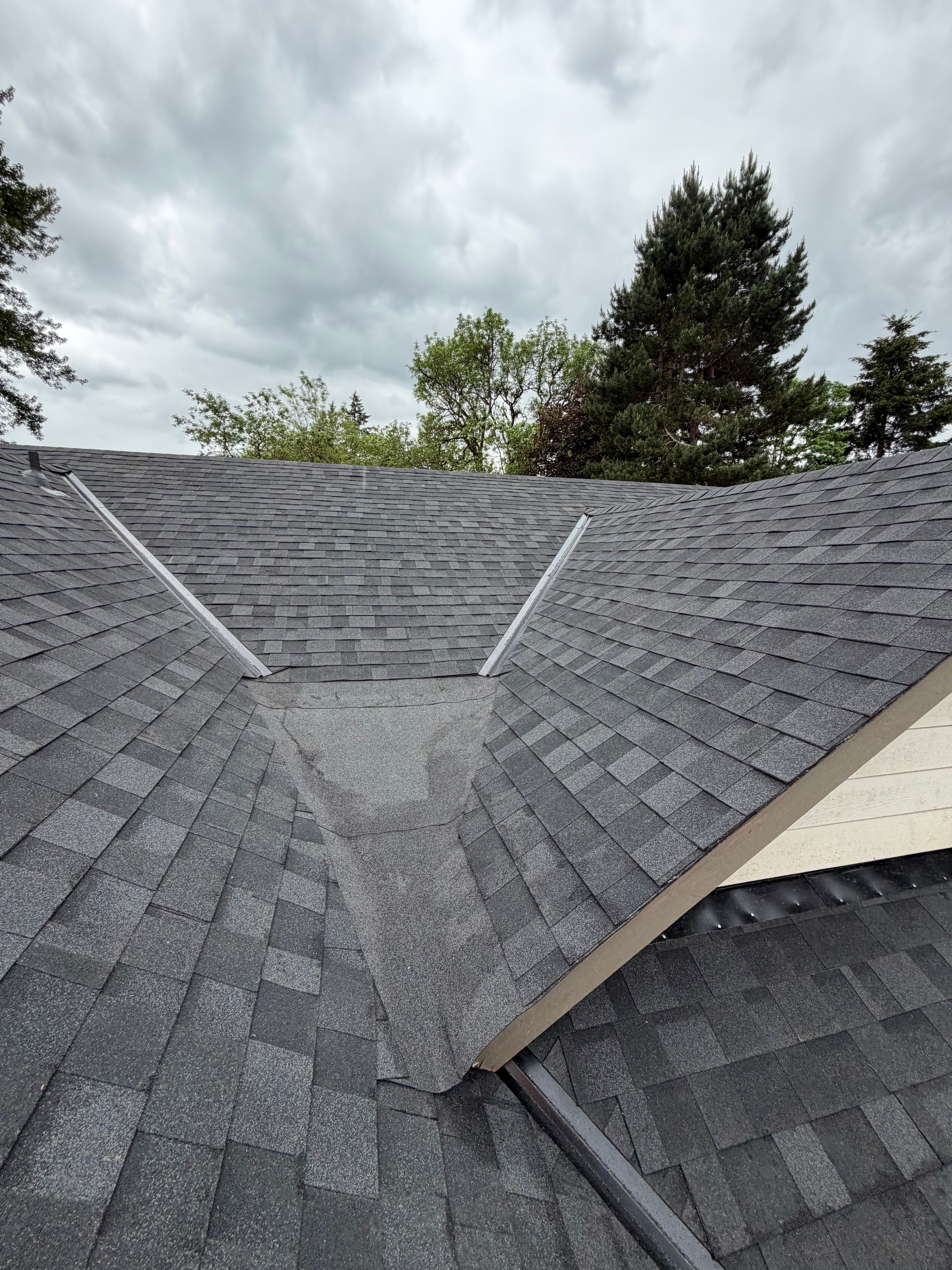  for Rosas Pro Roof, LLC in Vancouver, WA