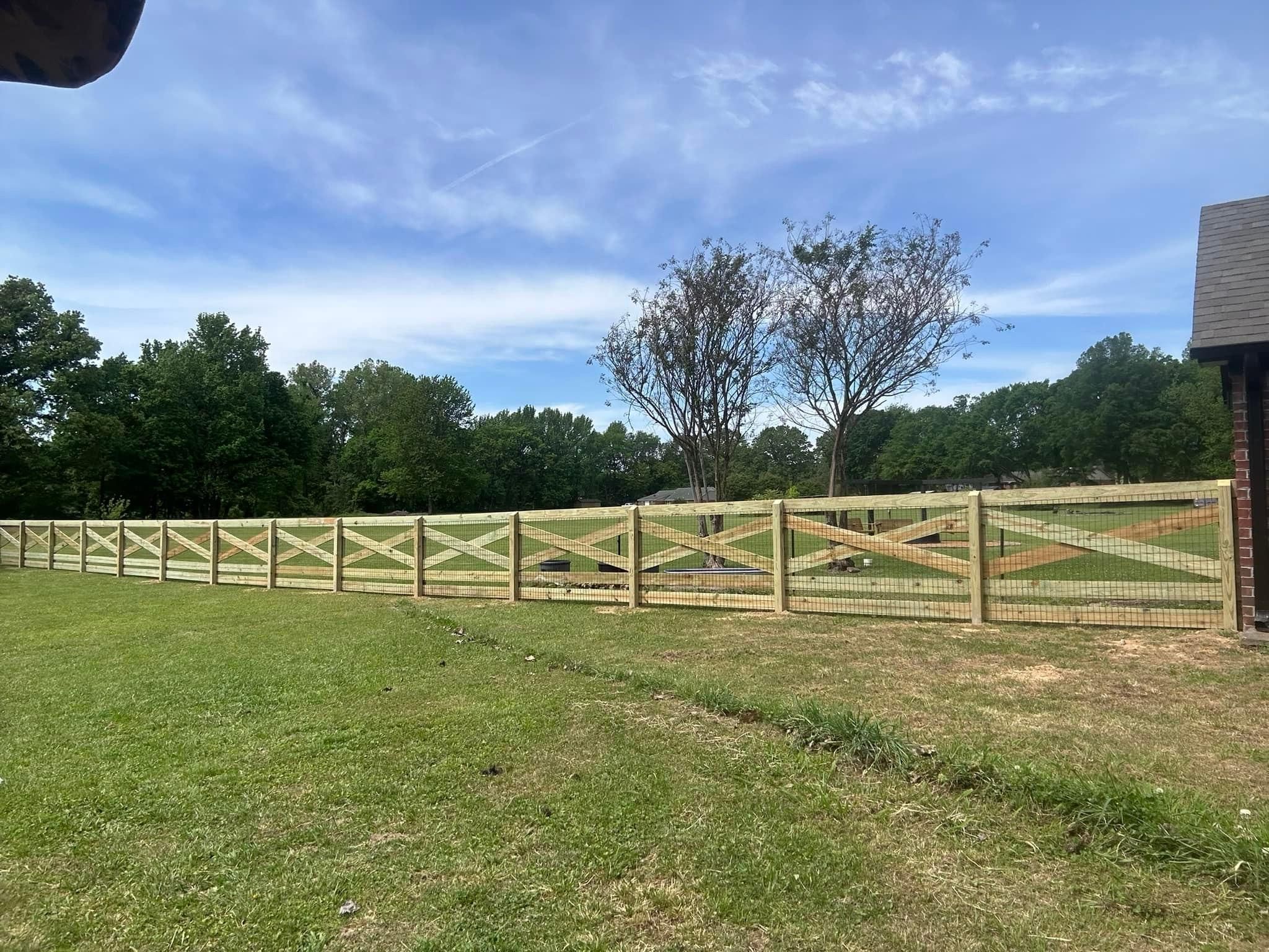  for Manning Fence, LLC in Hernando, MS