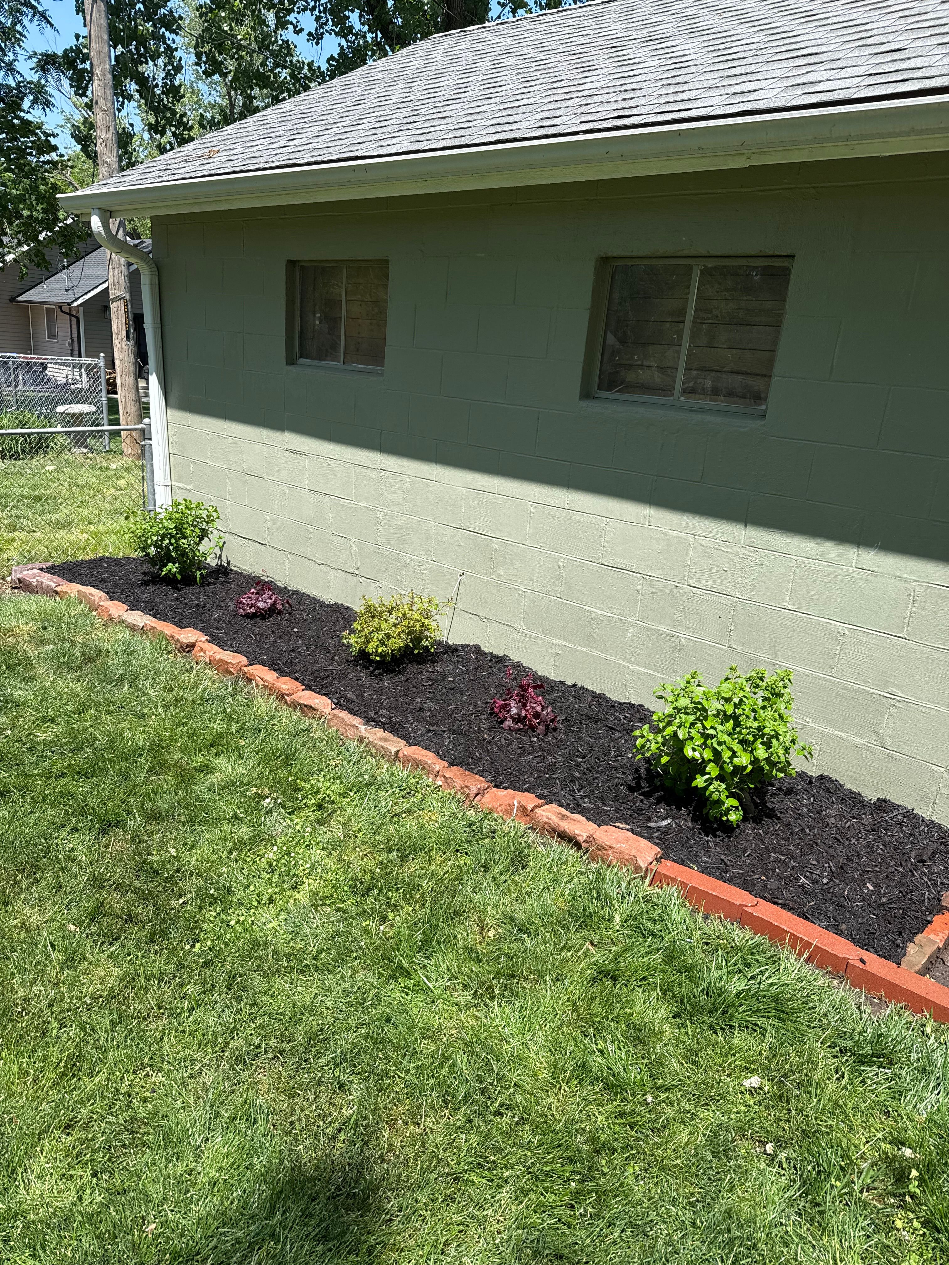  for Elite Lawn Care Solutions in Leavenworth, KS