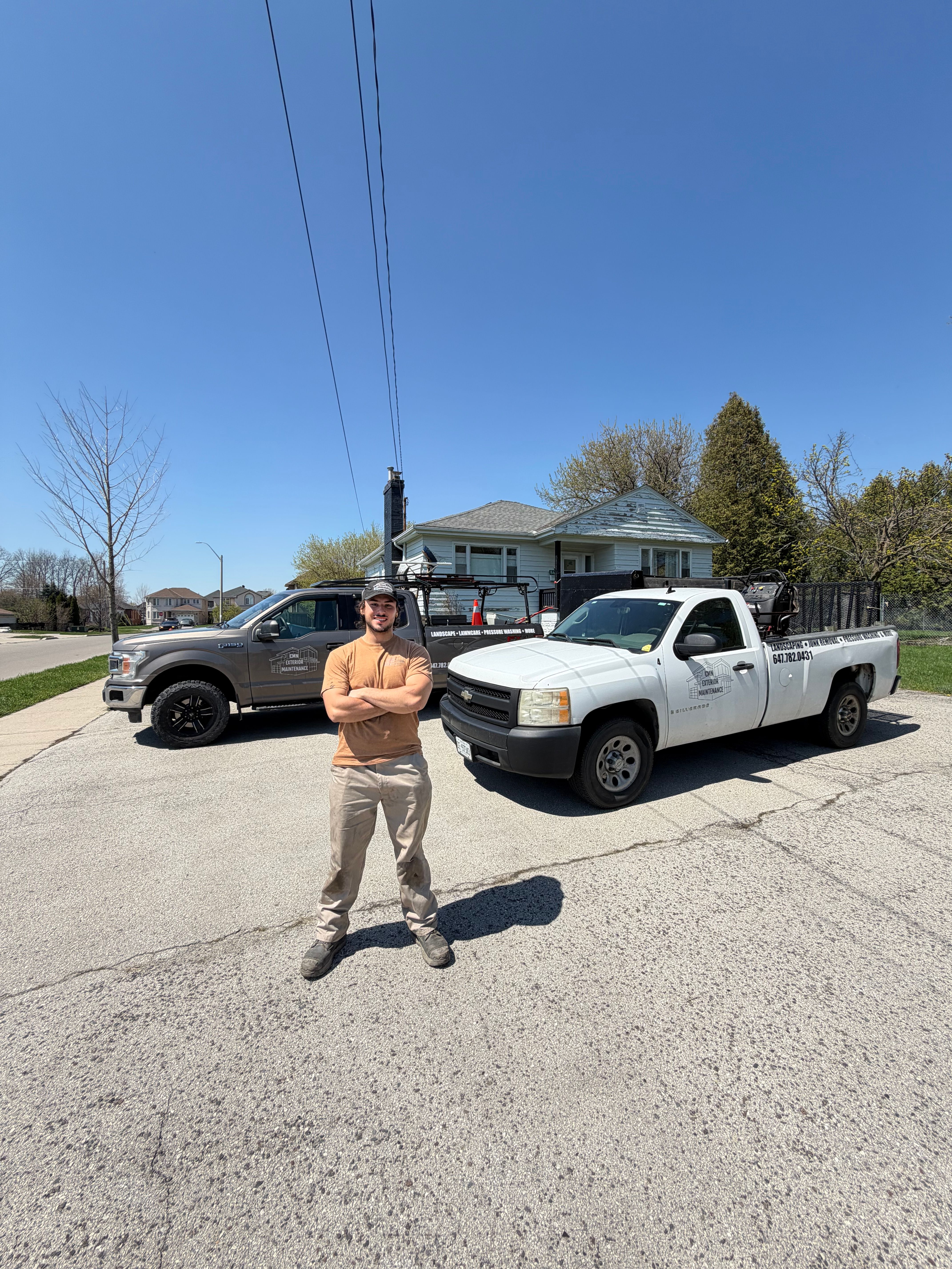  for CMN Exterior Maintenance in Hamilton, ON